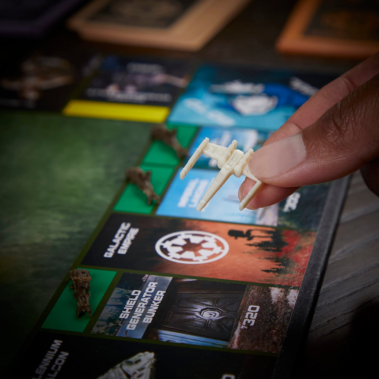 Hasbro Gaming Monopoly: Star Wars Return of The Jedi Board Game for 2-6 Players, Inspired by Return of The Jedi Movie, Game for Families and Kids Ages
