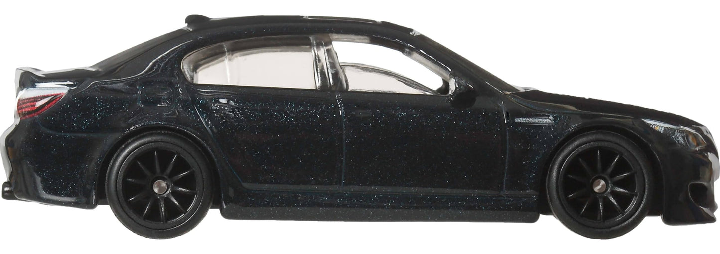Hot Wheels Cars, Premium Fast & Furious 1:64 Scale Die-Cast Car for Collectors Inspired by Fast & Furious Movie Franchise