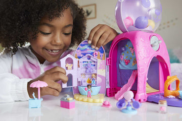 Polly Pocket Travel Toy, Gumball Bear Playset with 2 Micro Dolls & 26 Surprise Accessories, Animal Toy Compact