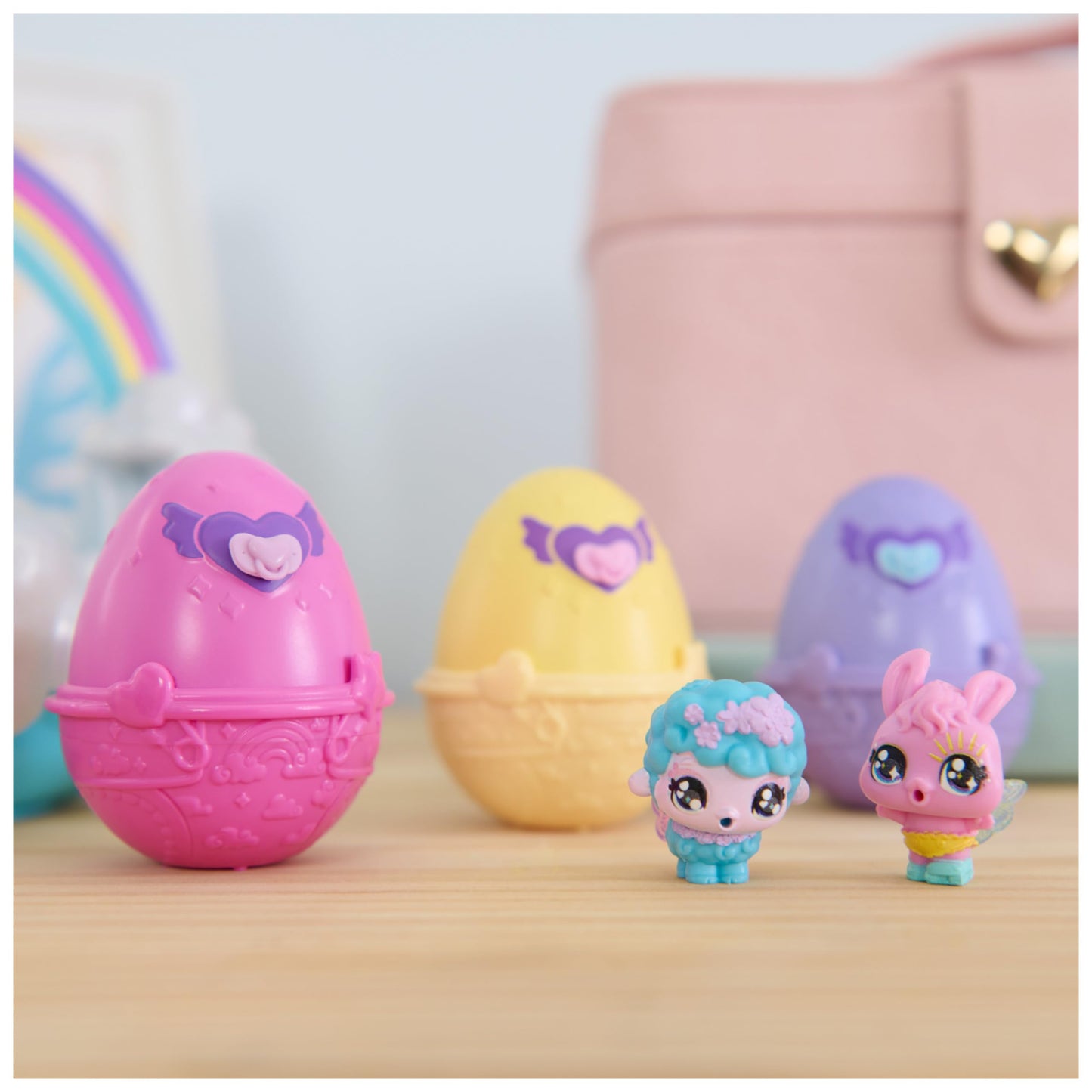 Hatchimals Alive Spring Basket with 6 Figures, 3 in Surprise Eggs, Ages 3+