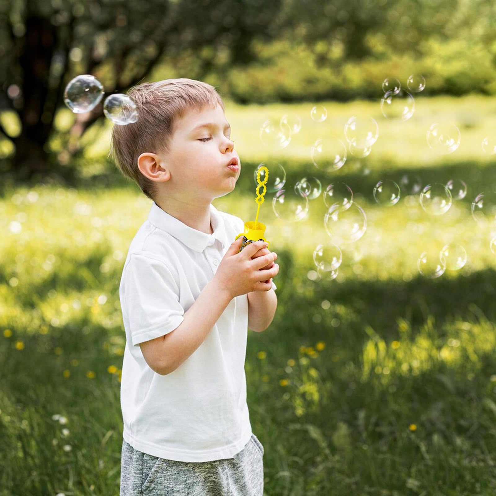 24 Pack Construction Truck Bubble Wands for Kids - Large Cartoon Excavator Bubbles Bulk with Refill Solution Toys for Carnival, Goodie Bag Stuffers