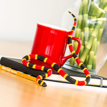 Safari Ltd. Coral Snake Baby Figurine - Detailed 10.75" Plastic Model Figure - Fun Educational Play Toy for Boys, Girls & Kids Ages 3+