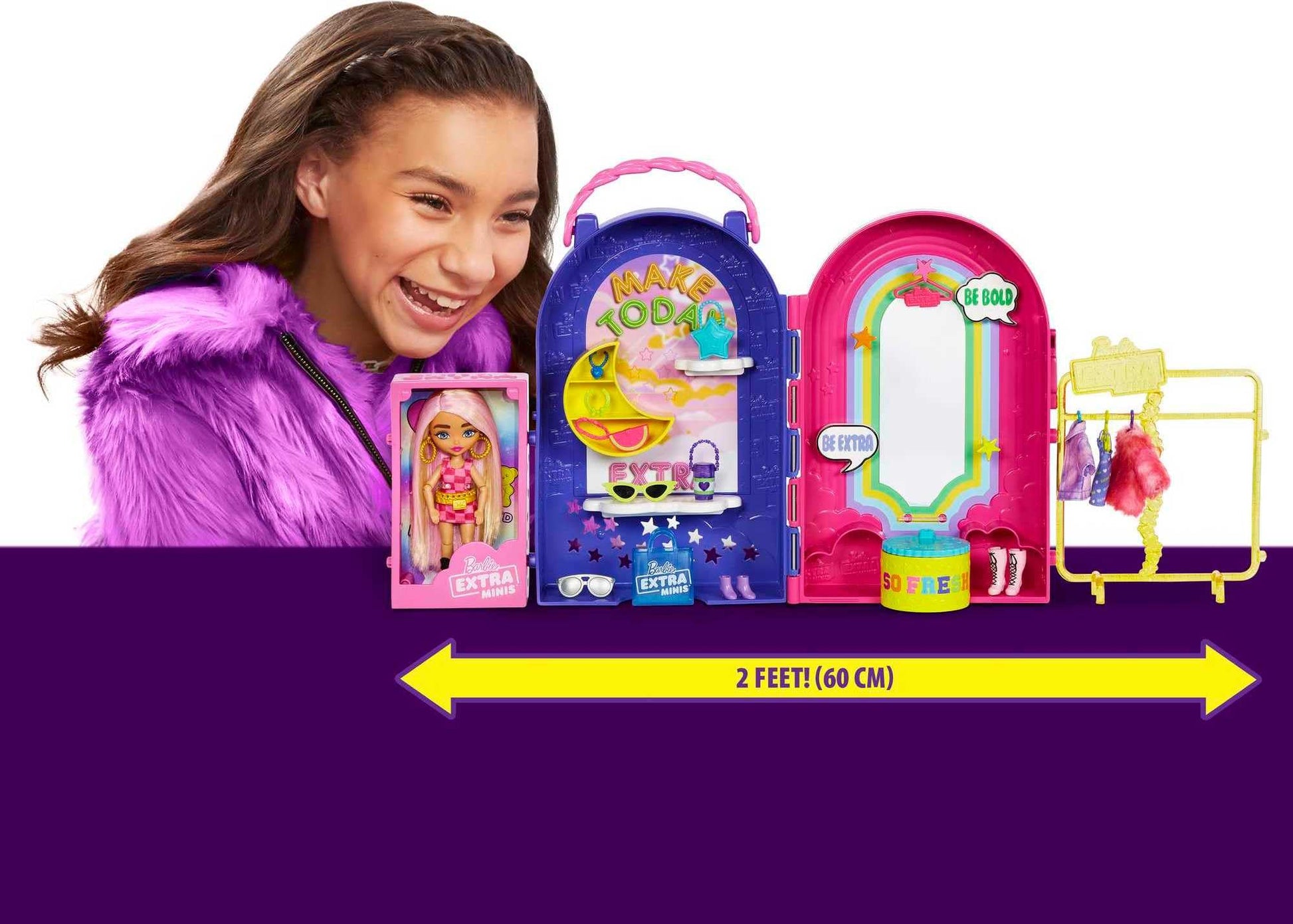 Barbie Extra Minis Doll & Fashion Playset with 15+ Pieces, Boutique with Small Doll, Clothes & Accessories Including Gummy Bear Keychain