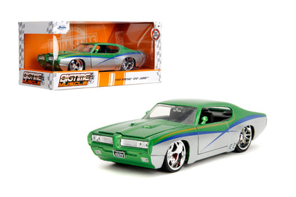 Jada Toys Bigtime Muscle 1:24 1969 Pontiac GTO Die-cast Car - Opening Doors, Hood, Trunk, Rubber Tires(Candy Silver/Green)