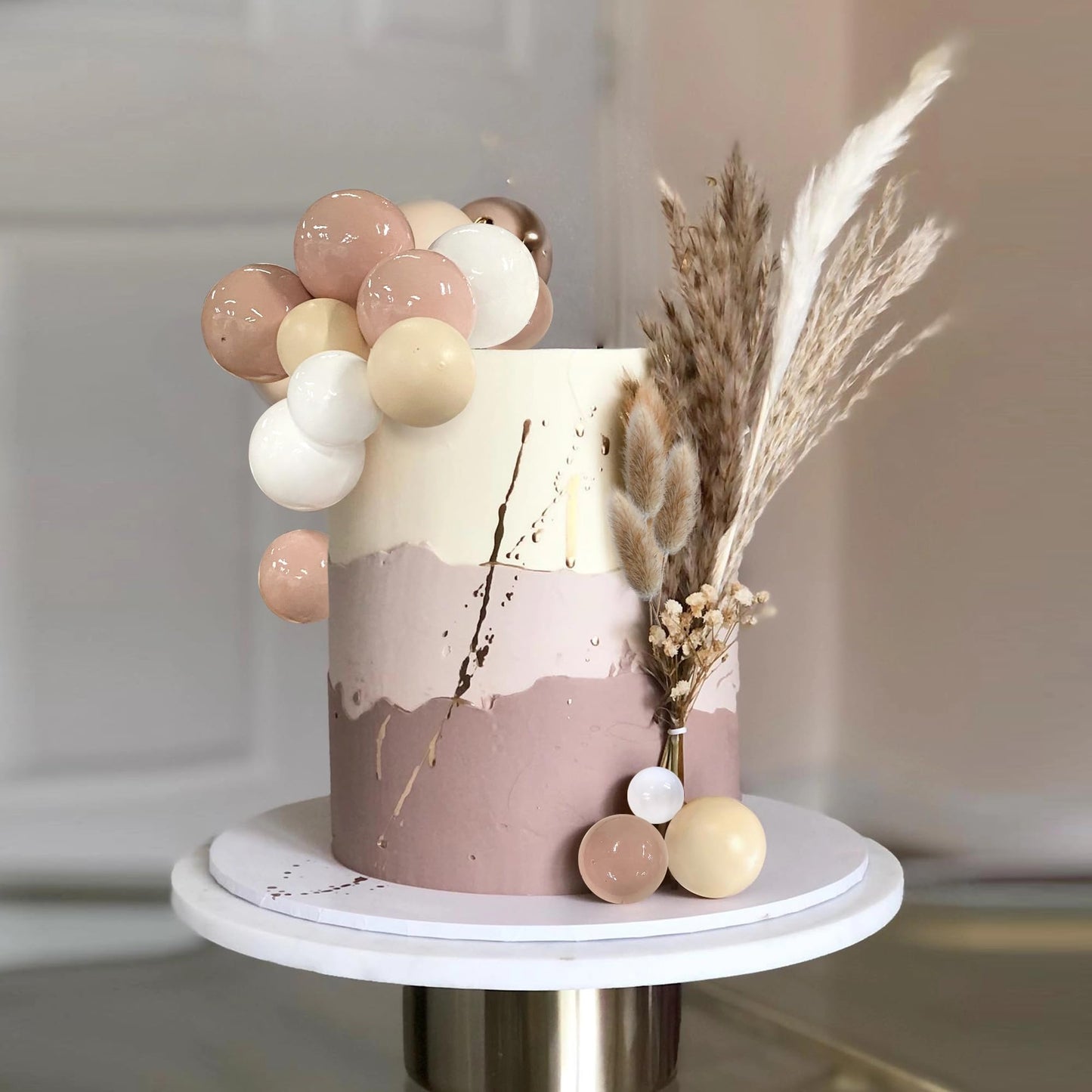 50 PCS Boho Cake Toppers Mini Balls Cake Topper Various Dried Pampas Grass Cake Decor for Boho Home Wedding Cake Decoration (White Apricot Light