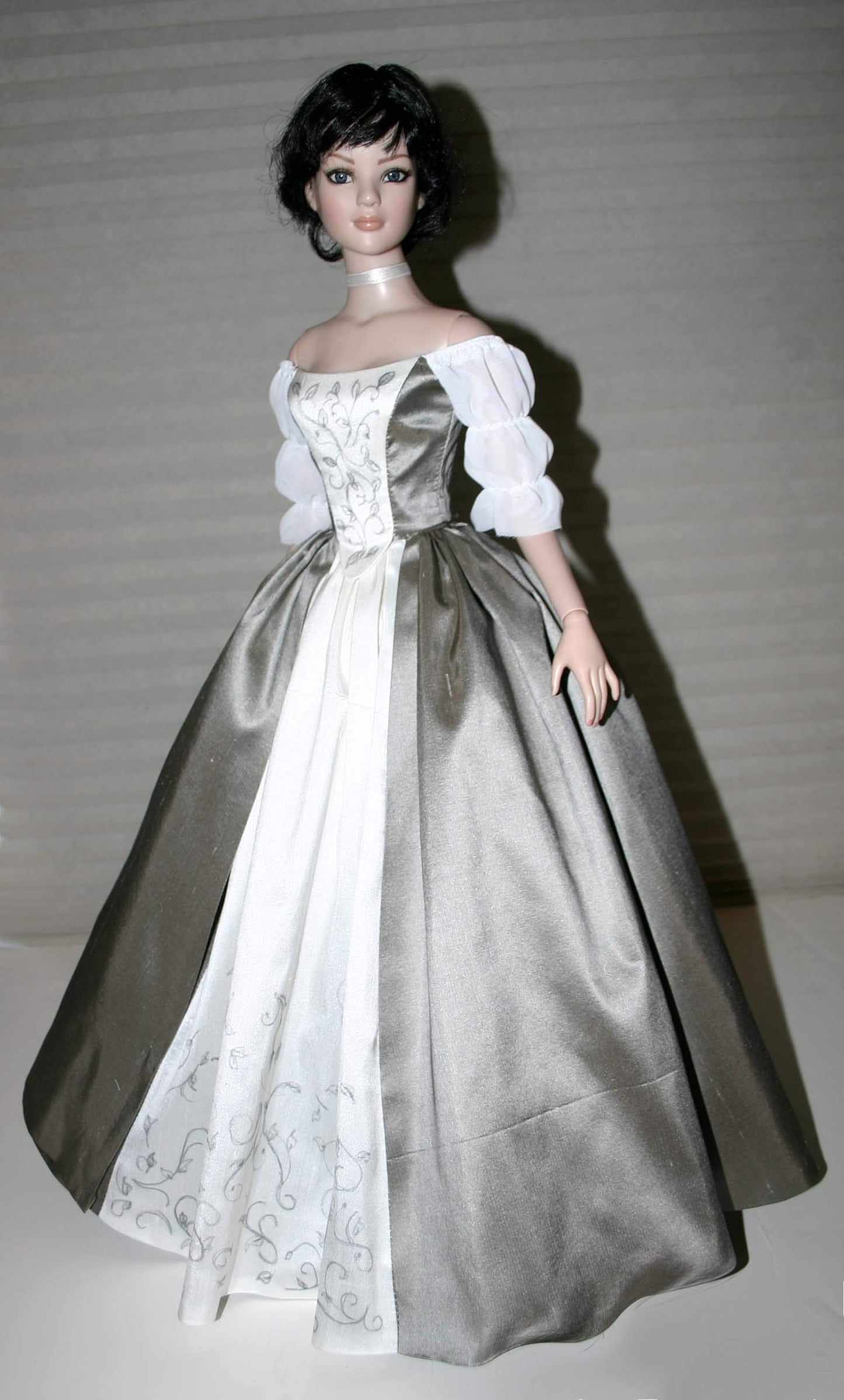 Outlander Wedding Dress Doll Clothes Printed Sewing Pattern for 22" American Models Dolls