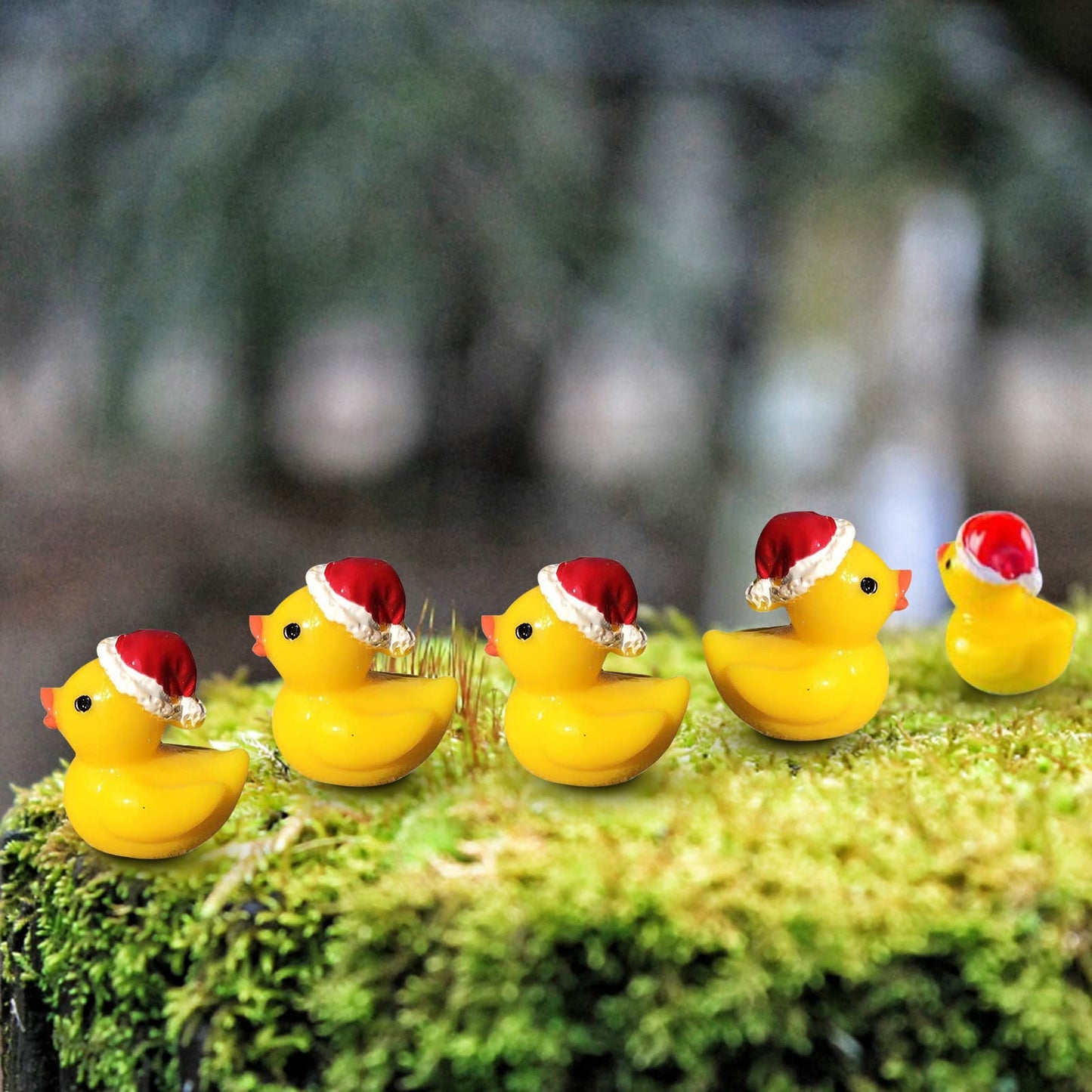 EOMTUR 50PCS Mini Christmas Ducks Exquisite Mini Duck Figures Small Rubber Ducks for Reunion Decoration Birthday Bath Cake Ornament (Yellow)