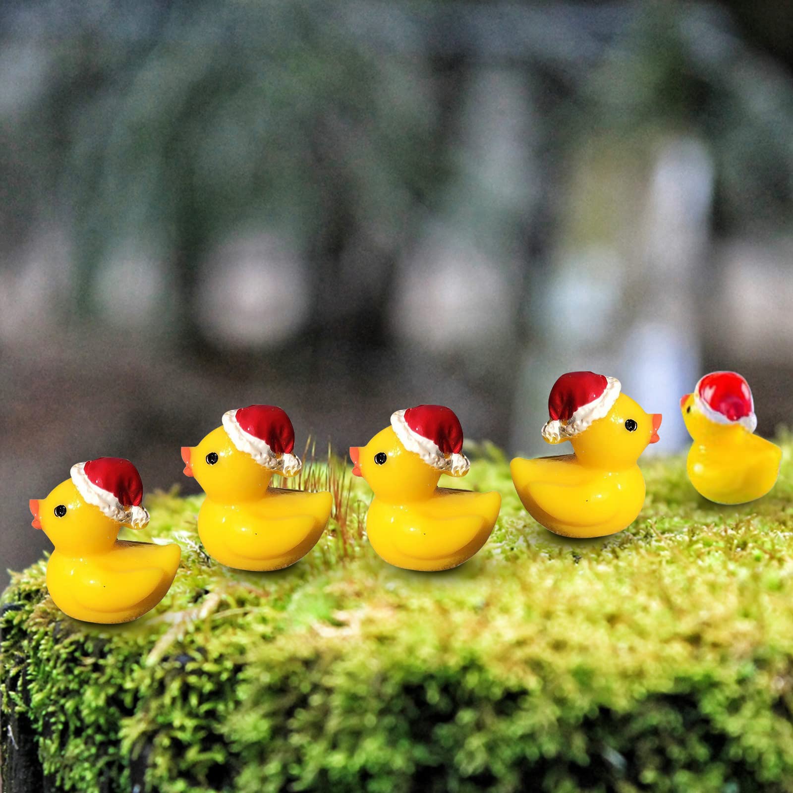 EOMTUR 50PCS Mini Christmas Ducks Exquisite Mini Duck Figures Small Rubber Ducks for Reunion Decoration Birthday Bath Cake Ornament (Yellow)