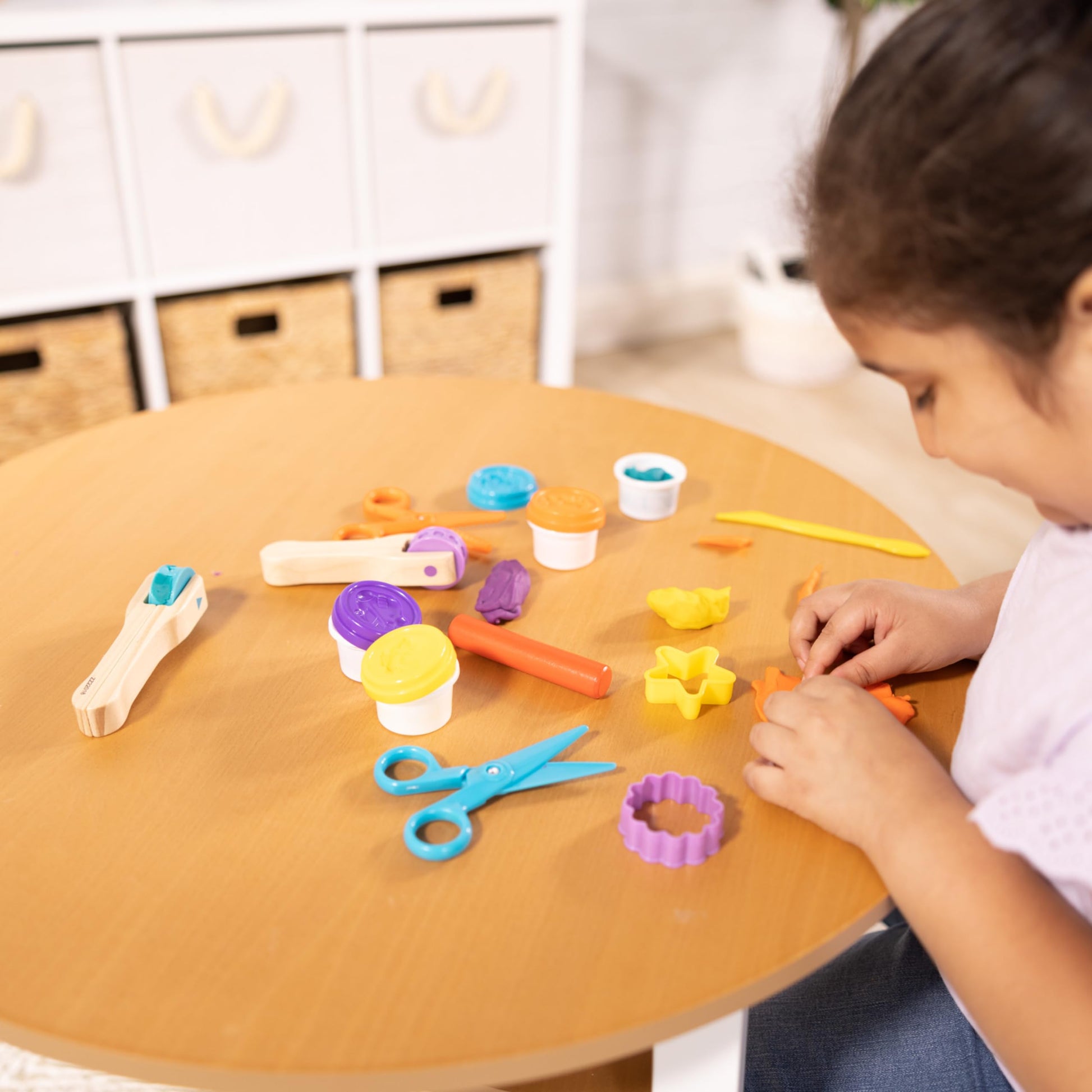 Melissa & Doug Created by Me! Cut, Sculpt, and Roll Modeling Dough Kit with 8 Tools and 4 Colors of Modeling Dough