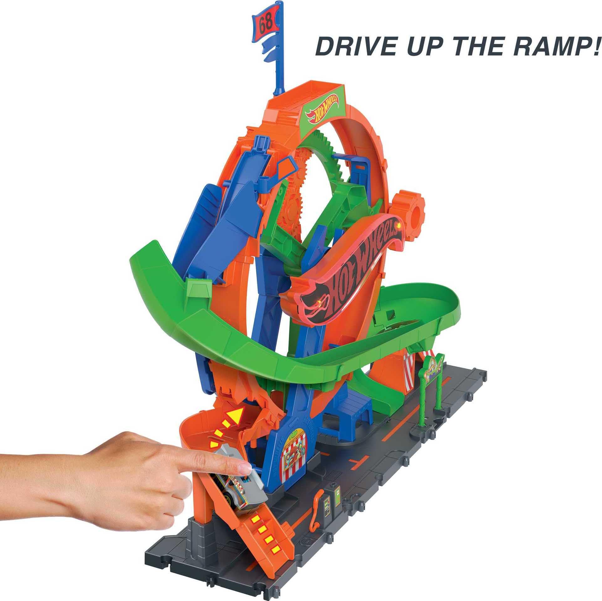 Hot Wheels City Track Set with 1 Hot Wheels Car, Kid-Activated Ferris Wheel with Carnival Lights & Sounds, Ferris Wheel Playset, HKX46