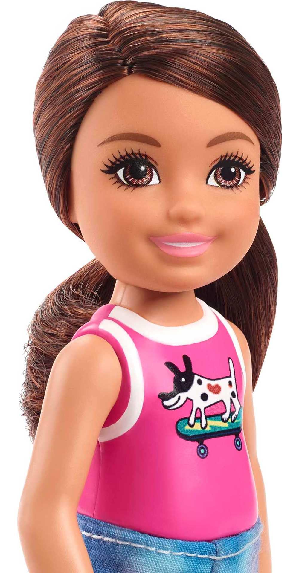 Barbie Chelsea Doll (6-inch Brunette) Wearing Sparkly Skirt, Molded Unicorn Top & Green Shoes, Gift for 3 to 7 Year Olds