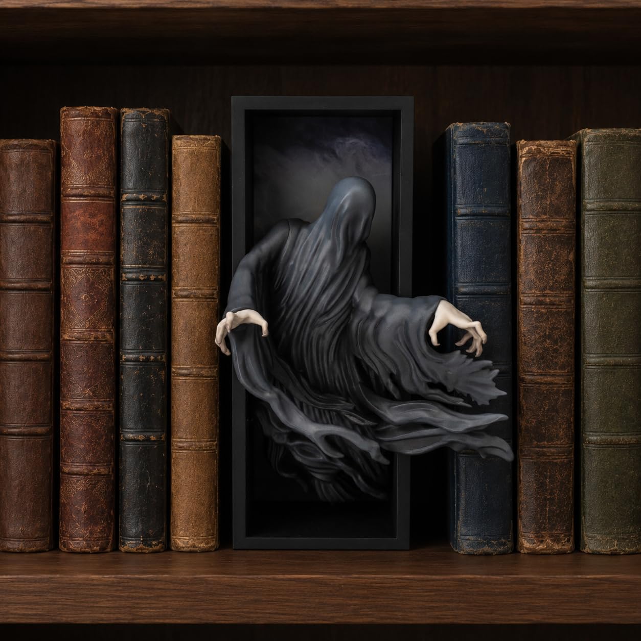 Culture Fly Harry Potter Vinyl Book Nook, Dementor