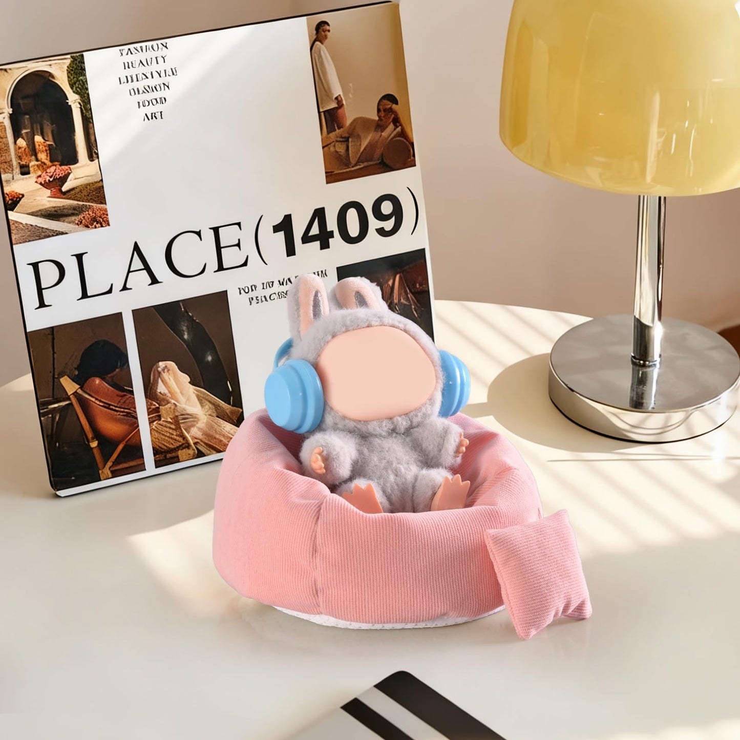Ciunura Doll Car Seat for LABUBU, Handmade Bean Bag Sofa with Blue Earphone, Anti-Slip Bottom?Cute Dispaly Accessories for 5.9-6.7in Dolls(Pink)