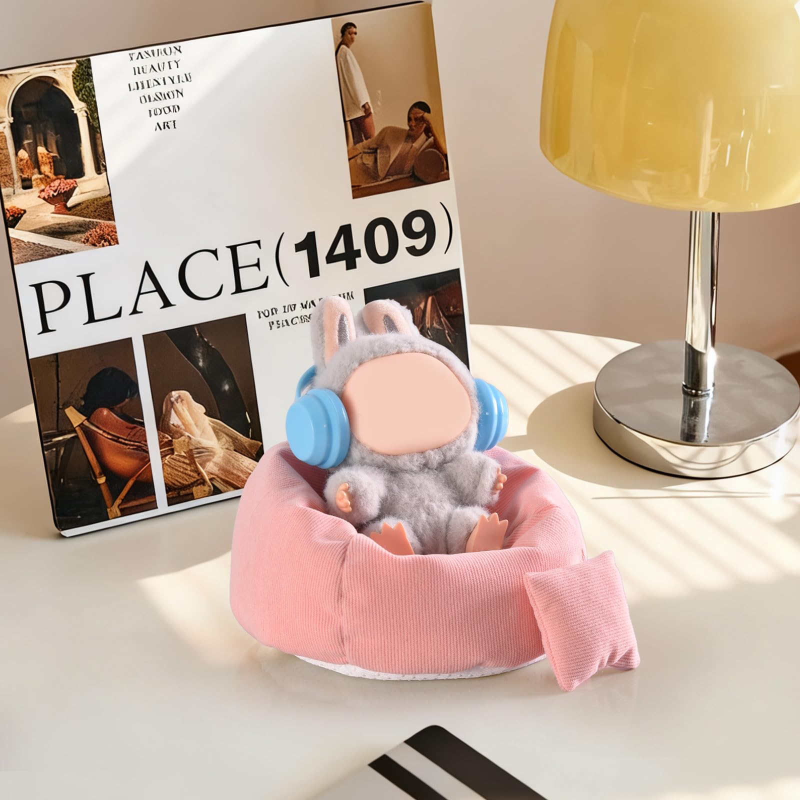 Ciunura Doll Car Seat for LABUBU, Handmade Bean Bag Sofa with Blue Earphone, Anti-Slip Bottom?Cute Dispaly Accessories for 5.9-6.7in Dolls(Pink)