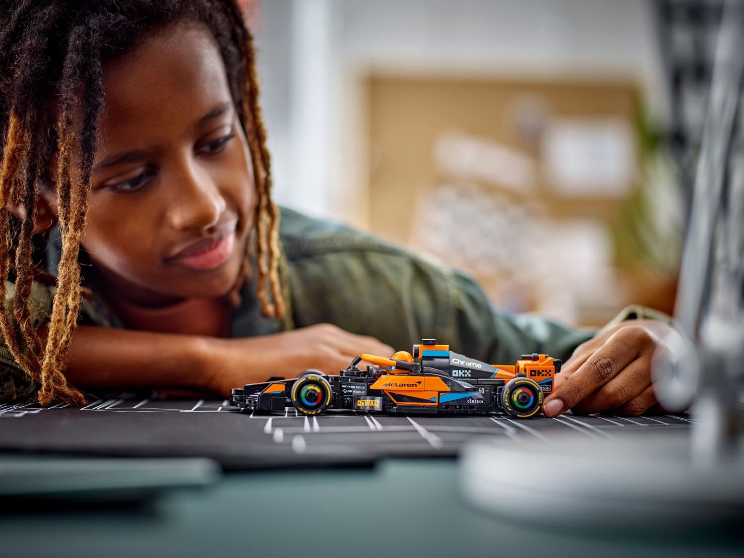 LEGO Speed Champions 2023 McLaren Formula 1 Race Car Toy for Play and Display, Buildable McLaren Toy Set for Kids, F1 Toy Gift Idea for Boys and Girls