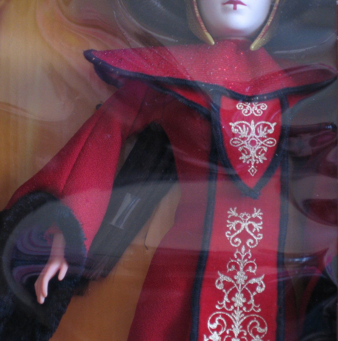 Star Wars Episode I Royal Elegance Queen Amidala Collection Fashion Doll