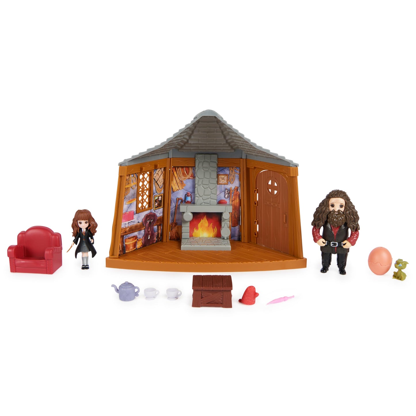 Wizarding World, Harry Potter Playset, Hagrid's Hut with 2 Figures and 9 Doll Accessories