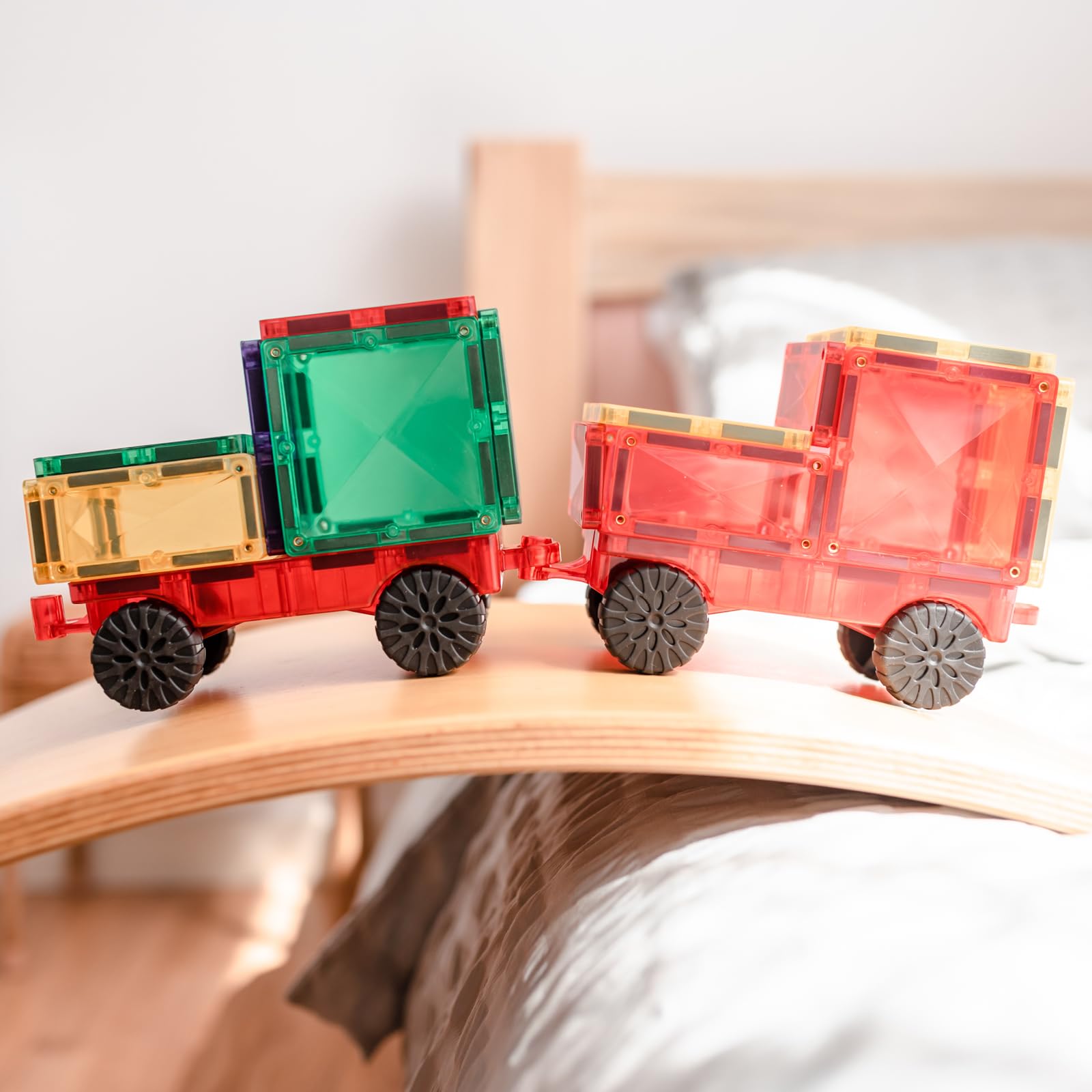 CONNETIX Magnetic Tiles Rainbow Motion Pack, 24 Pieces