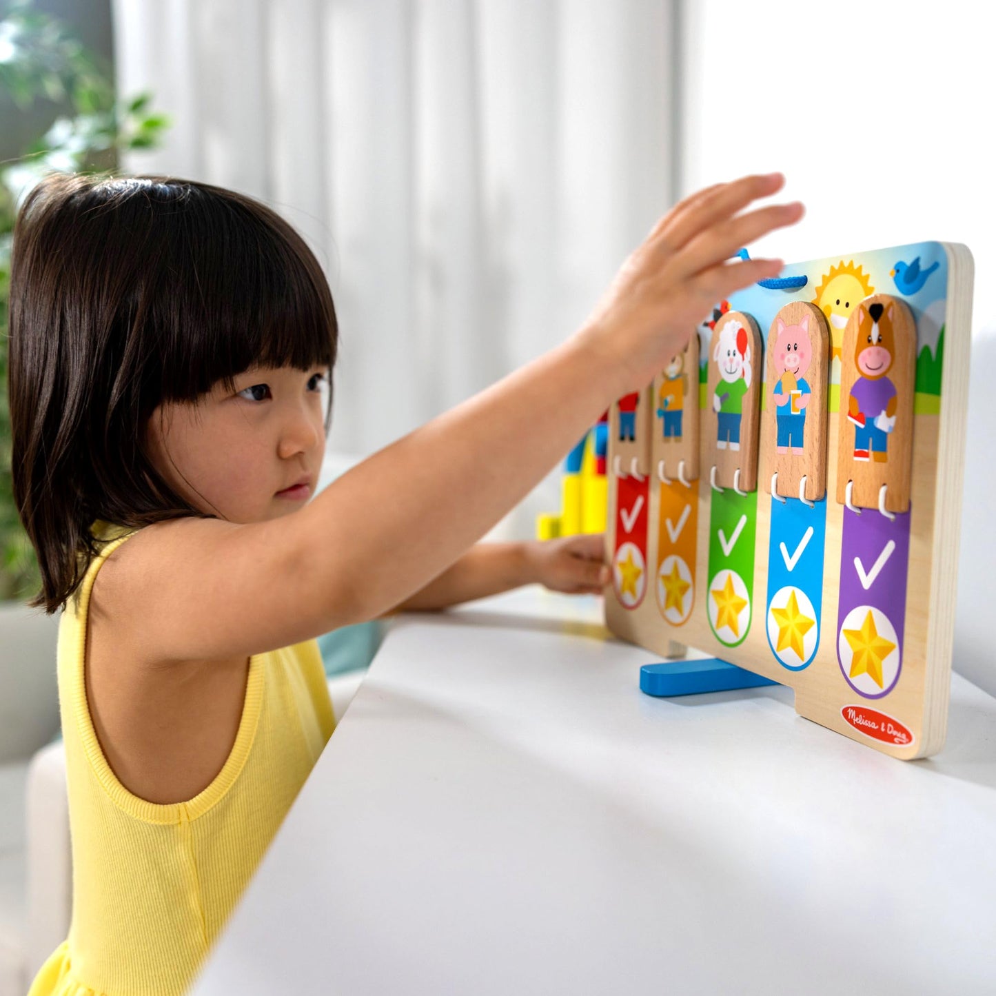 Melissa & Doug My Daily Routines Chart, Wooden Daytime and Nighttime Habit Tracker with Multi-Lingual Stickers, Hands-On, Screen-Free Preschool Toys