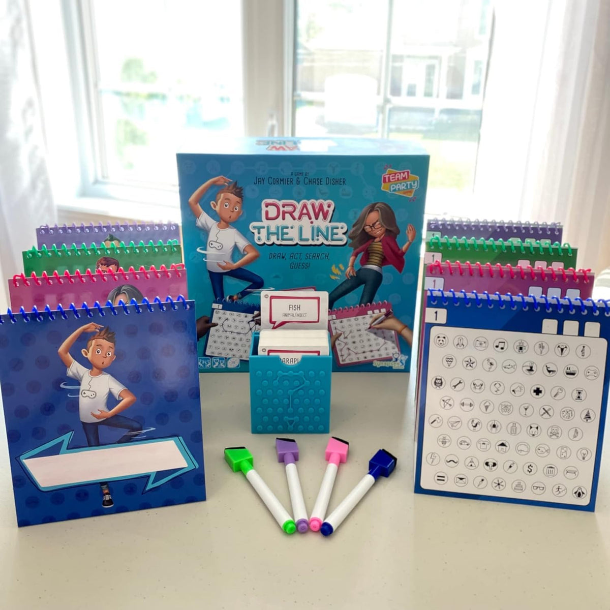Synapses Games | Draw the Line | Family-Friendly Party Game | 4 to 8 Players | 20 Minutes | Ages 10+