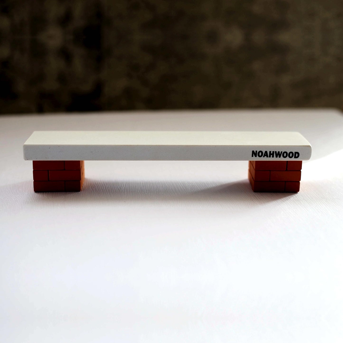 NOAHWOOD Fingerboard Obstacles (24pcs Red Brick White Stone Park Bench)