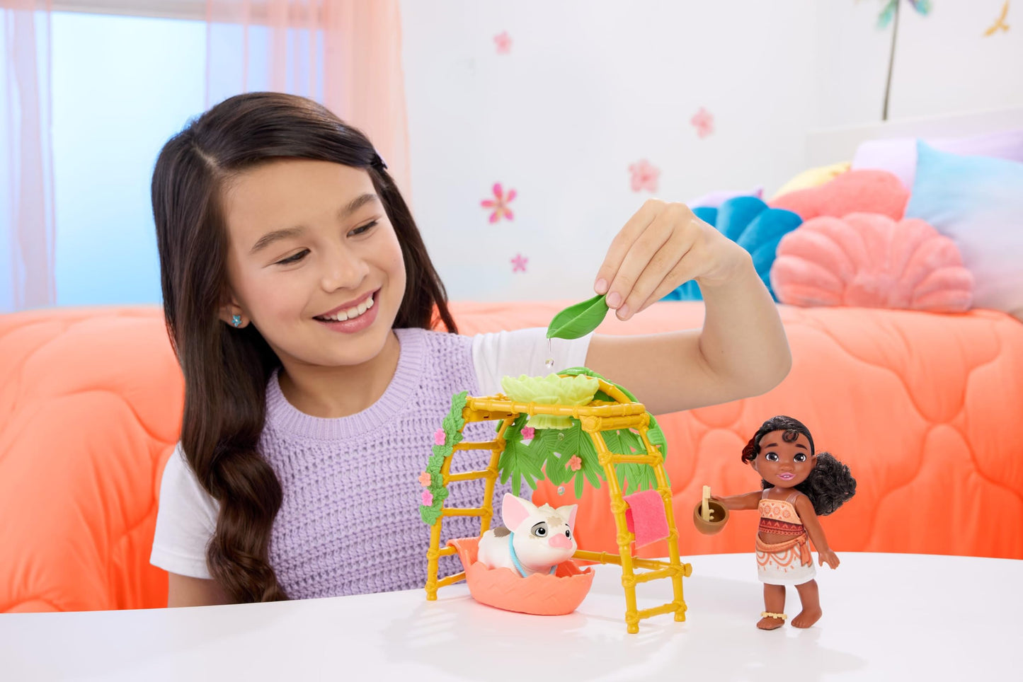 Mattel Disney Moana 2 Simea & Pua Bathtime Fun Playset with Fashion Doll, Animal Friend, Tub & 10+ Accessories, Toys Inspired by the Movie