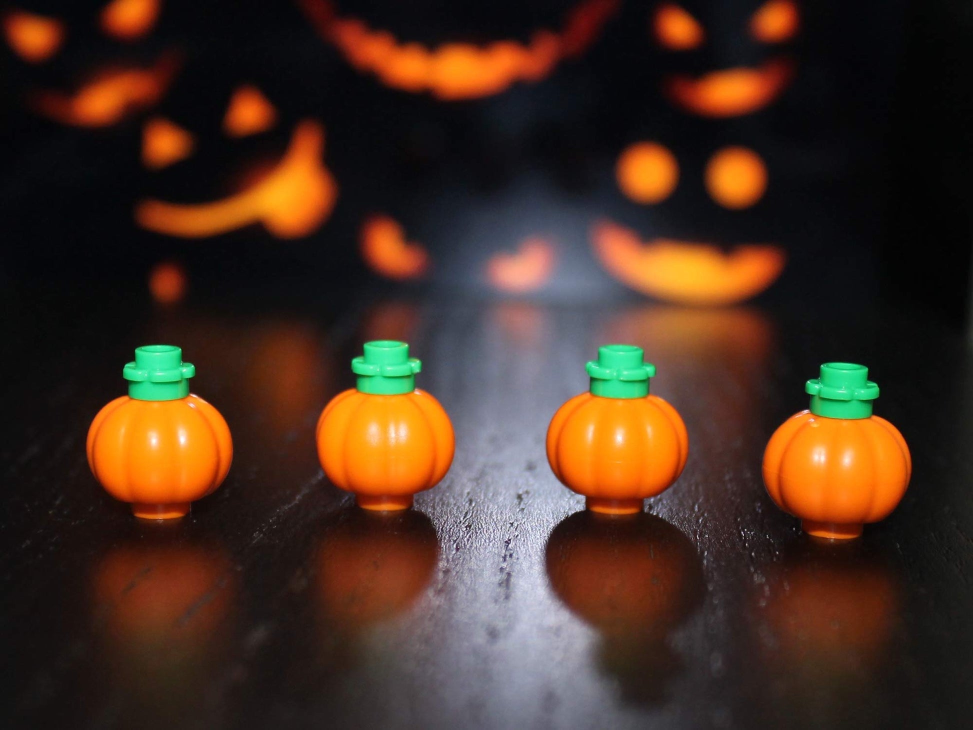 LEGO Halloween Accessory - Orange Pumpkin with Green Stem - 4 Pack (with Extra Red Pumpkin)