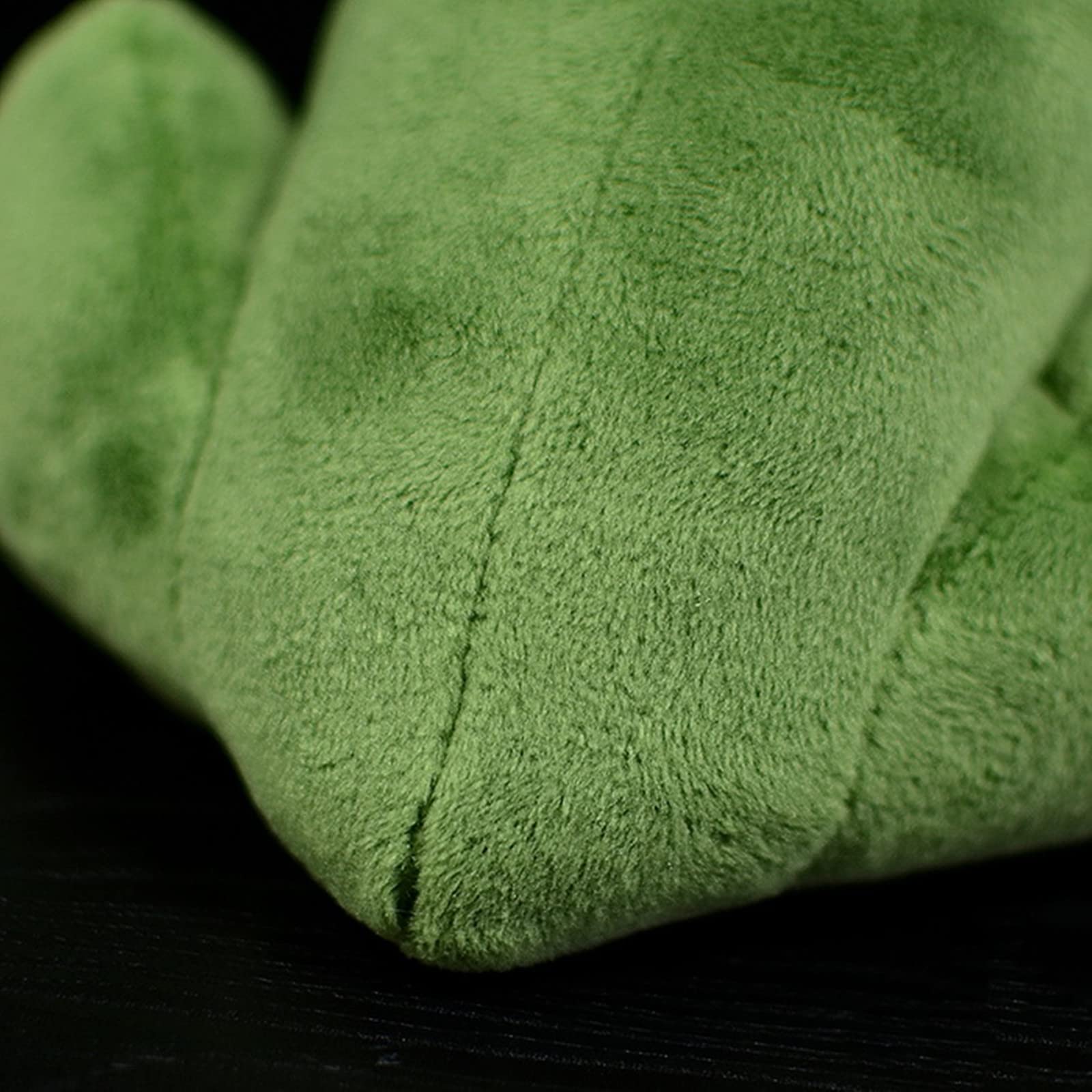 lilizzhoumax Green Frog Plush Toy, 6.29inch Green Super Soft Realistic Frog Stuffed Animal Toy Cute and Fun Simulation Party Home Decorations