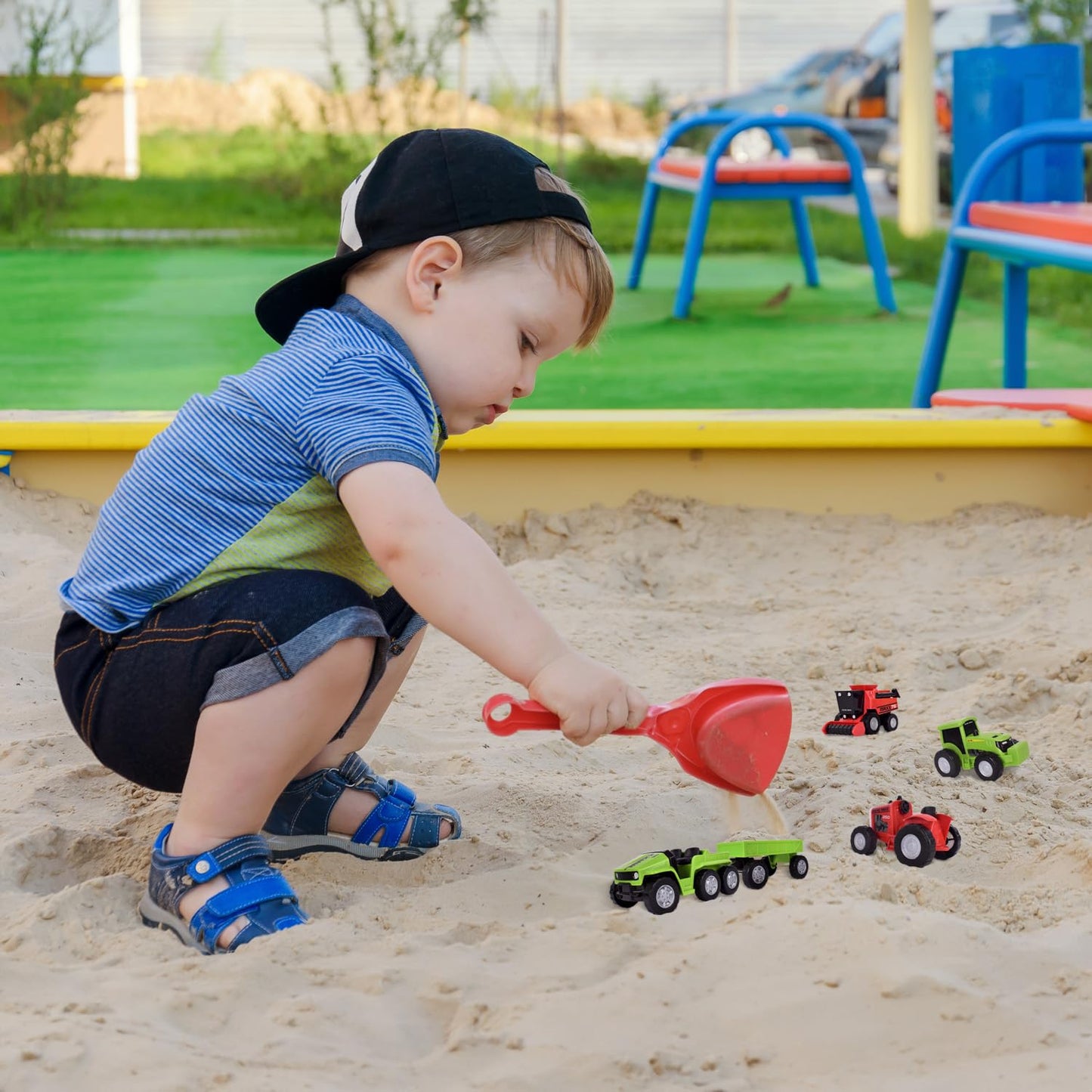 Maxx Action Farm Construction 5pk Toy Truck Set, Includes Wagon, 6x6, Modern Tractor, Combine and Vintage Tractor Vehicles with Moving Parts, Cake