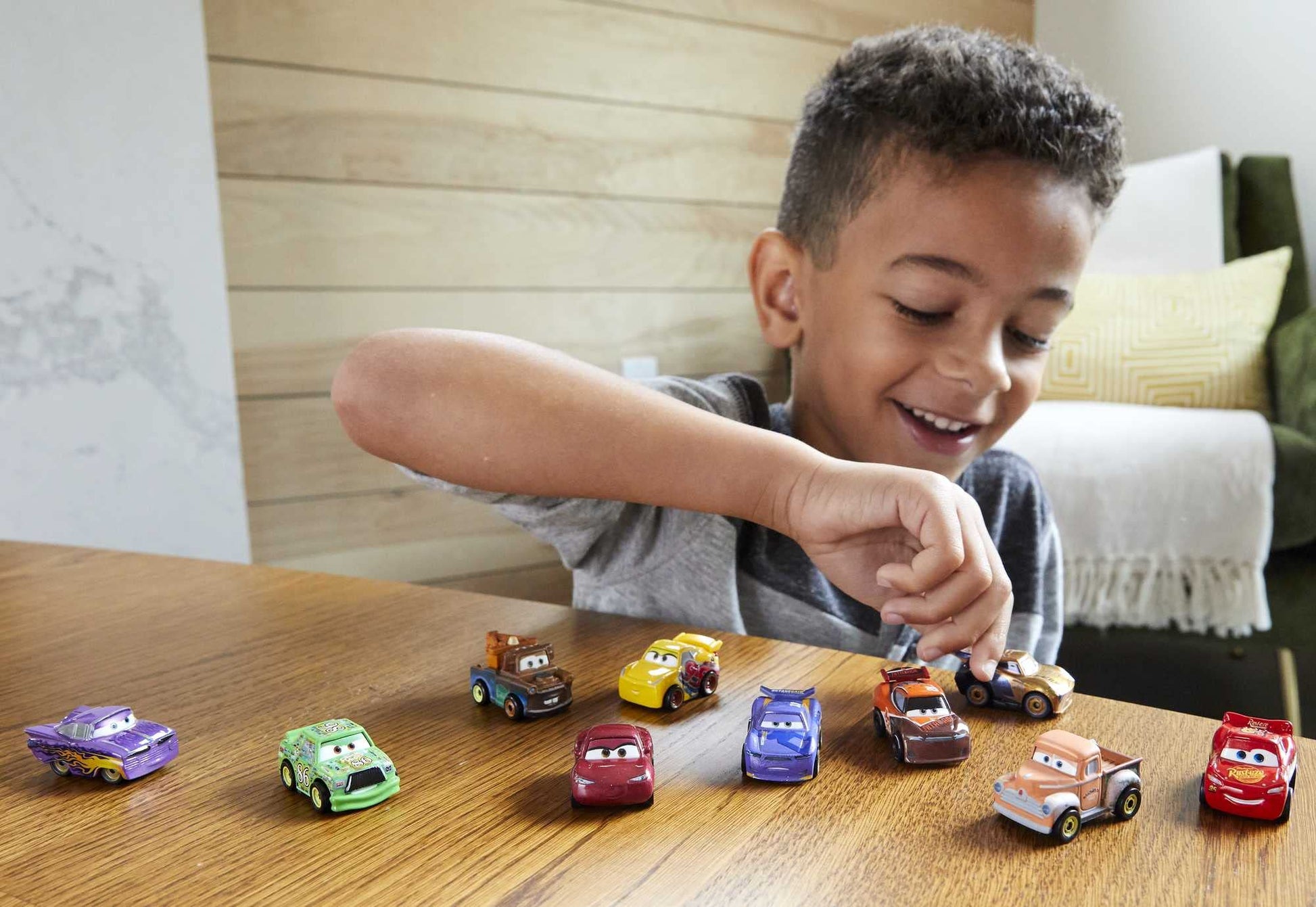 Mattel Disney and Pixar Cars Mini Racers Set of 10 Mini Die-cast Toy Cars, Derby Racers Series, Collectible Vehicles