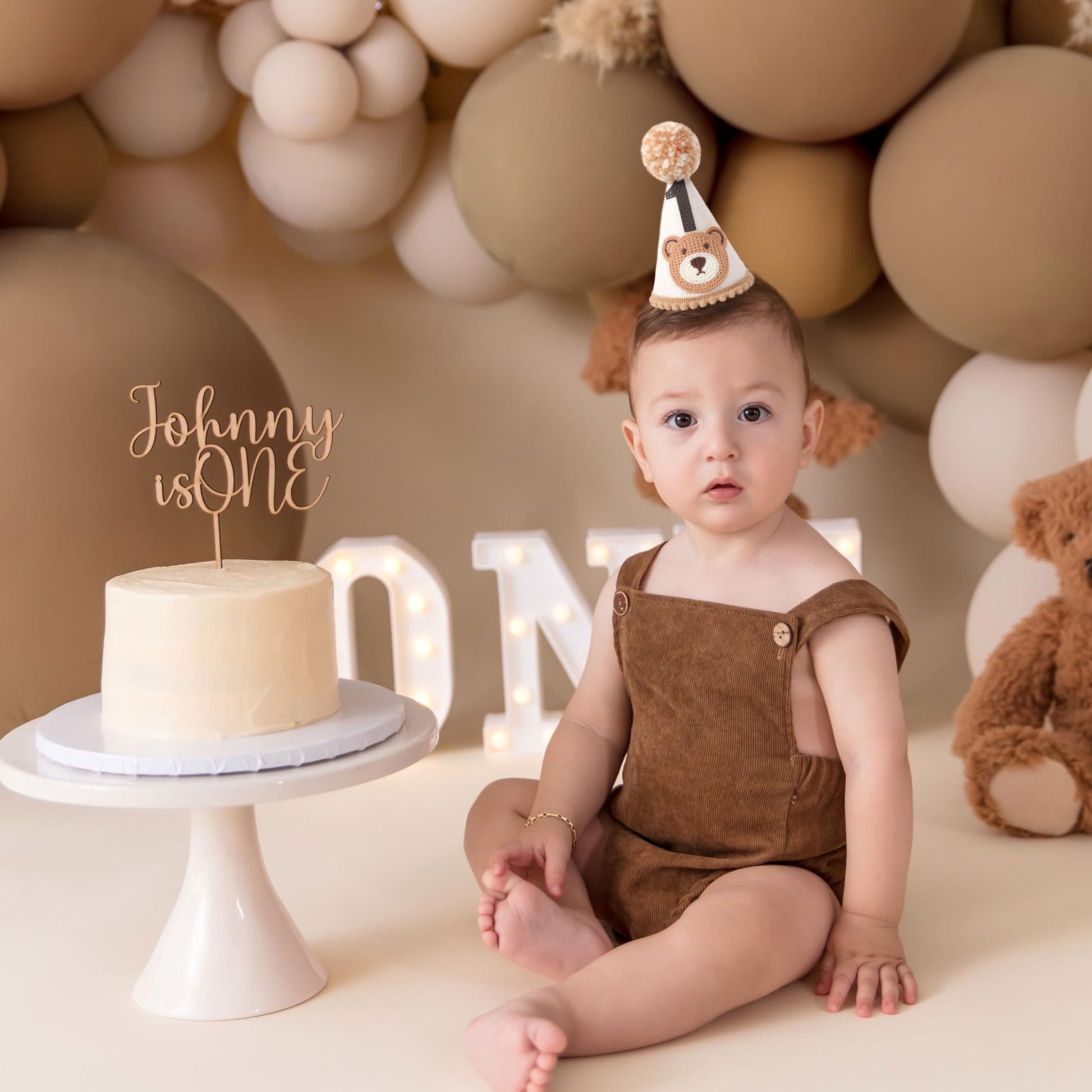 VAVAYAO Bear 1st Birthday Party Decorations - Teddy Bear Crown Outfit, Woodland Camping Theme, Cone Hat