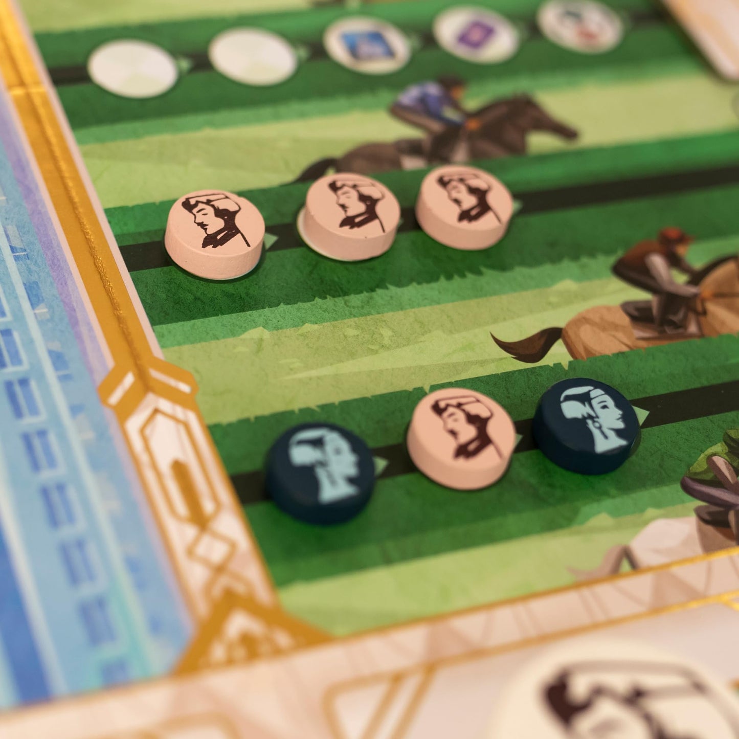 Gatsby Board Game - Duel for Influence in The Glamorous Roaring 20's, Quick-Play Auction Strategy Game for Kids & Adults, Ages 10+, 2 Players, 30
