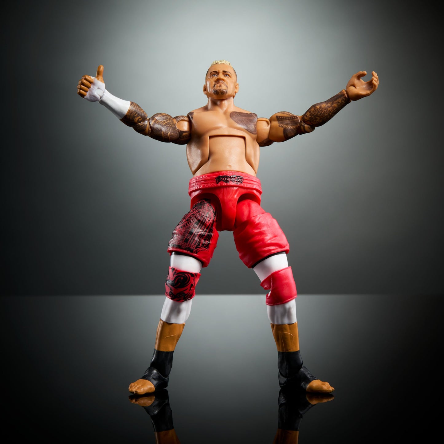 Mattel WWE Elite Action Figure & Accessories, Series #107 Solo Sikoa 6-inch Collectible with 25 Articulation Points & Swappable Hands