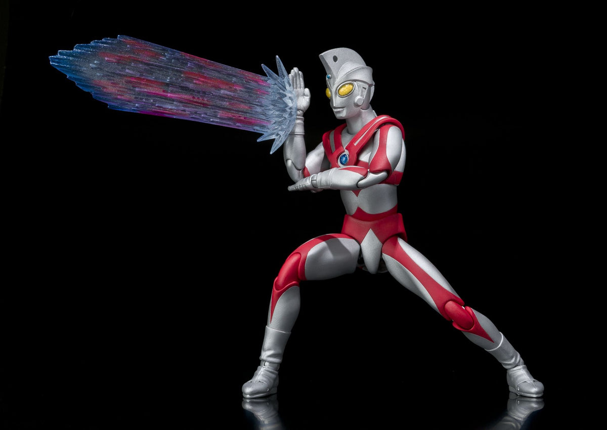 TAMASHII NATIONS Bandai Ultraman Ace Action Figure