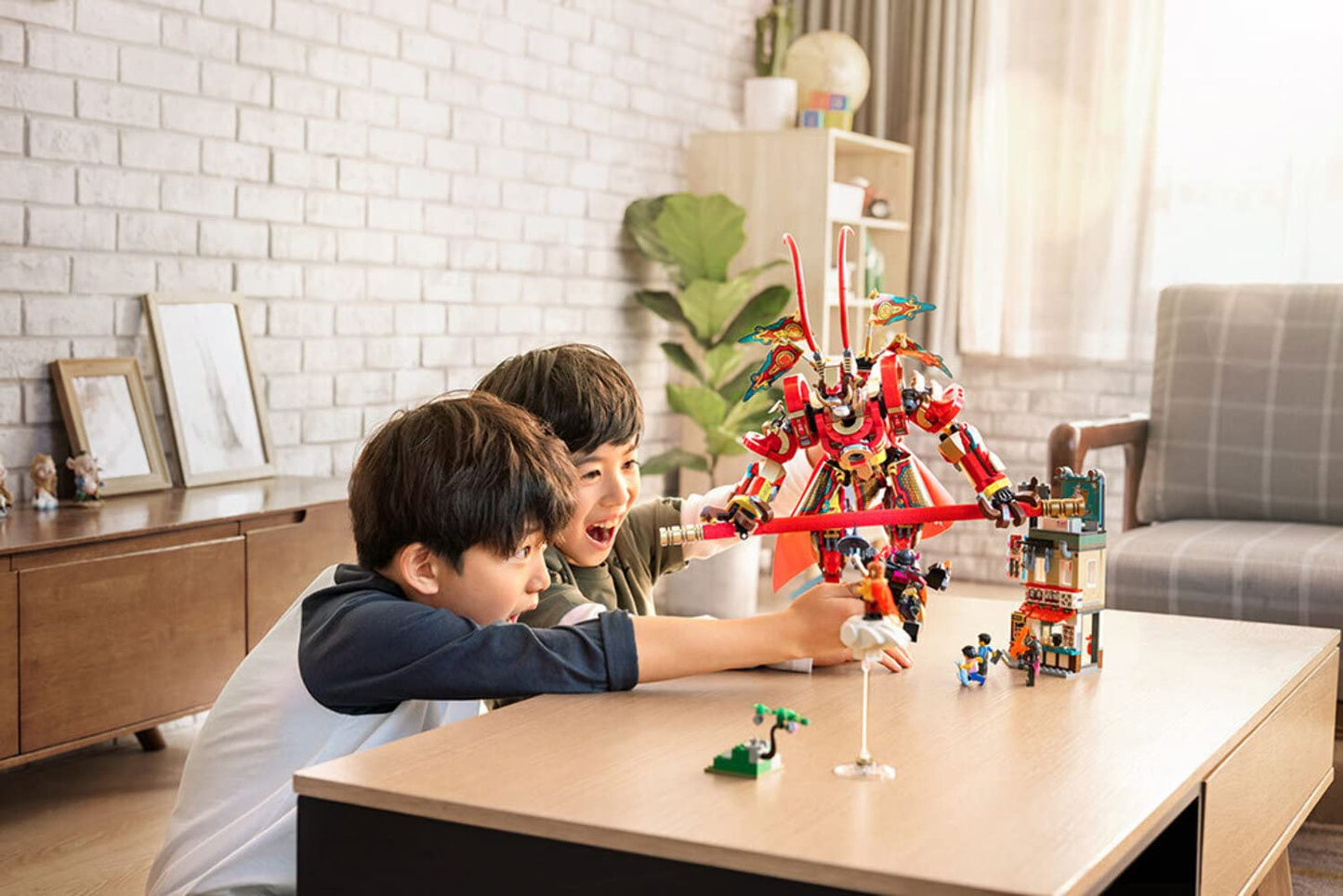 LEGO Monkie Kid: Monkey King Warrior Mech 80012 Toy Building Kit (1,629 Pieces) Amazon Exclusive