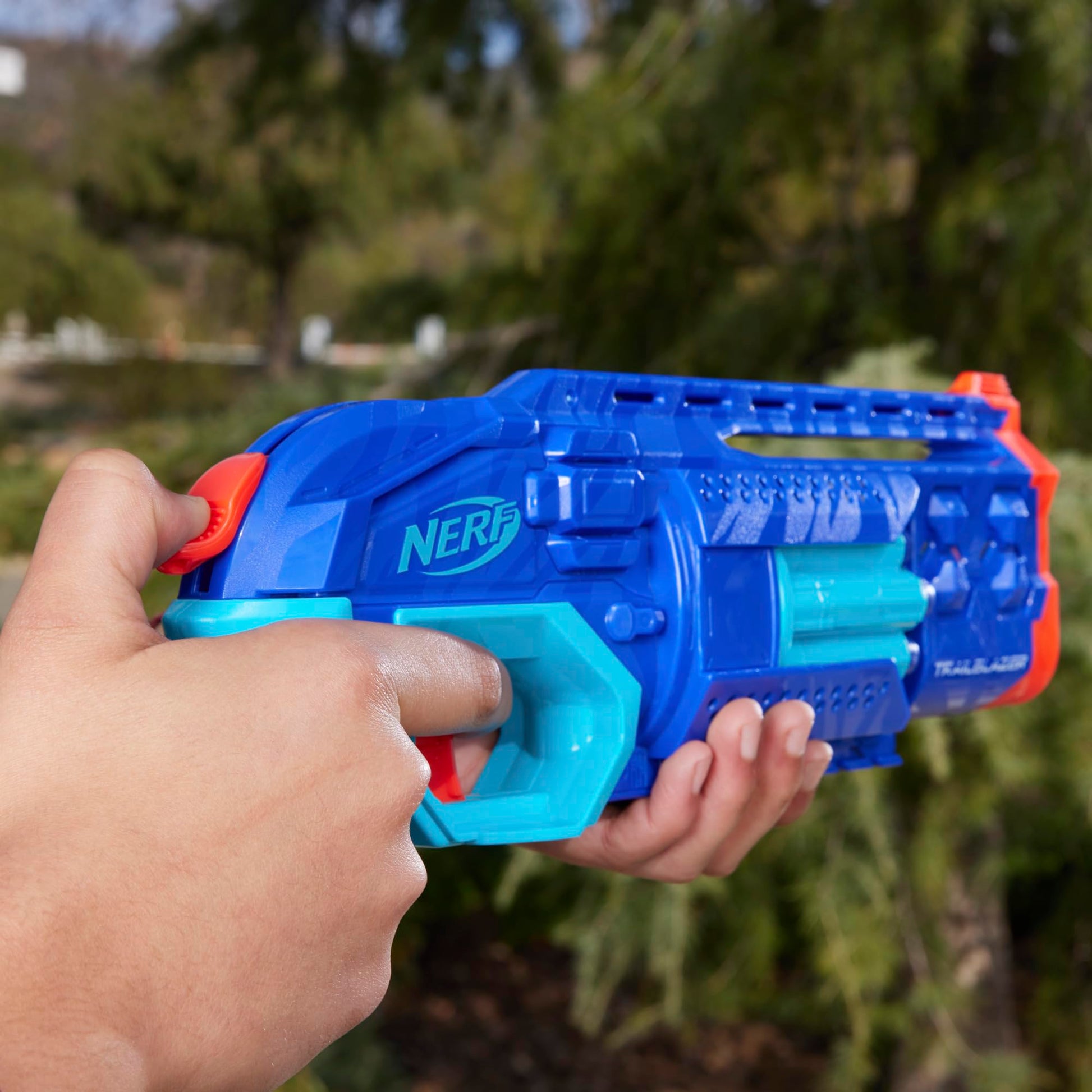 Nerf Elite 2.0 Trailblazer RD-8 Blaster, Wild Edition Color Design, 8-Dart Rotating Drum, Hammer Action, 16 Elite Darts, Tactical Rail (Amazon