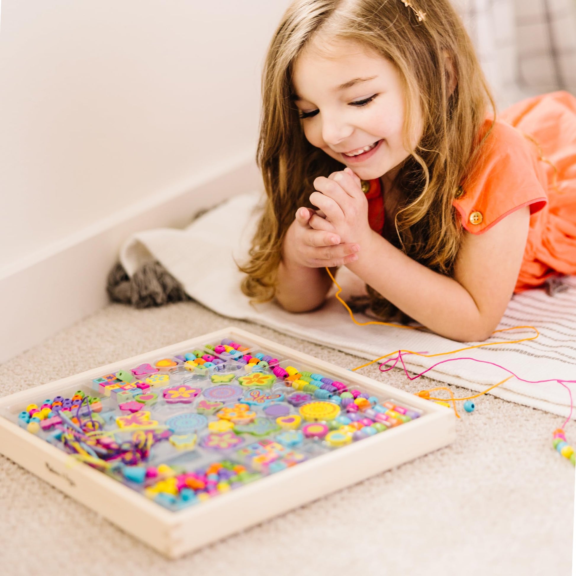 Melissa & Doug Created by Me! Bead Bouquet Deluxe Wooden Bead Set with 220+ Beads for Jewelry-Making Kits for Kids 4+ - FSC Certified