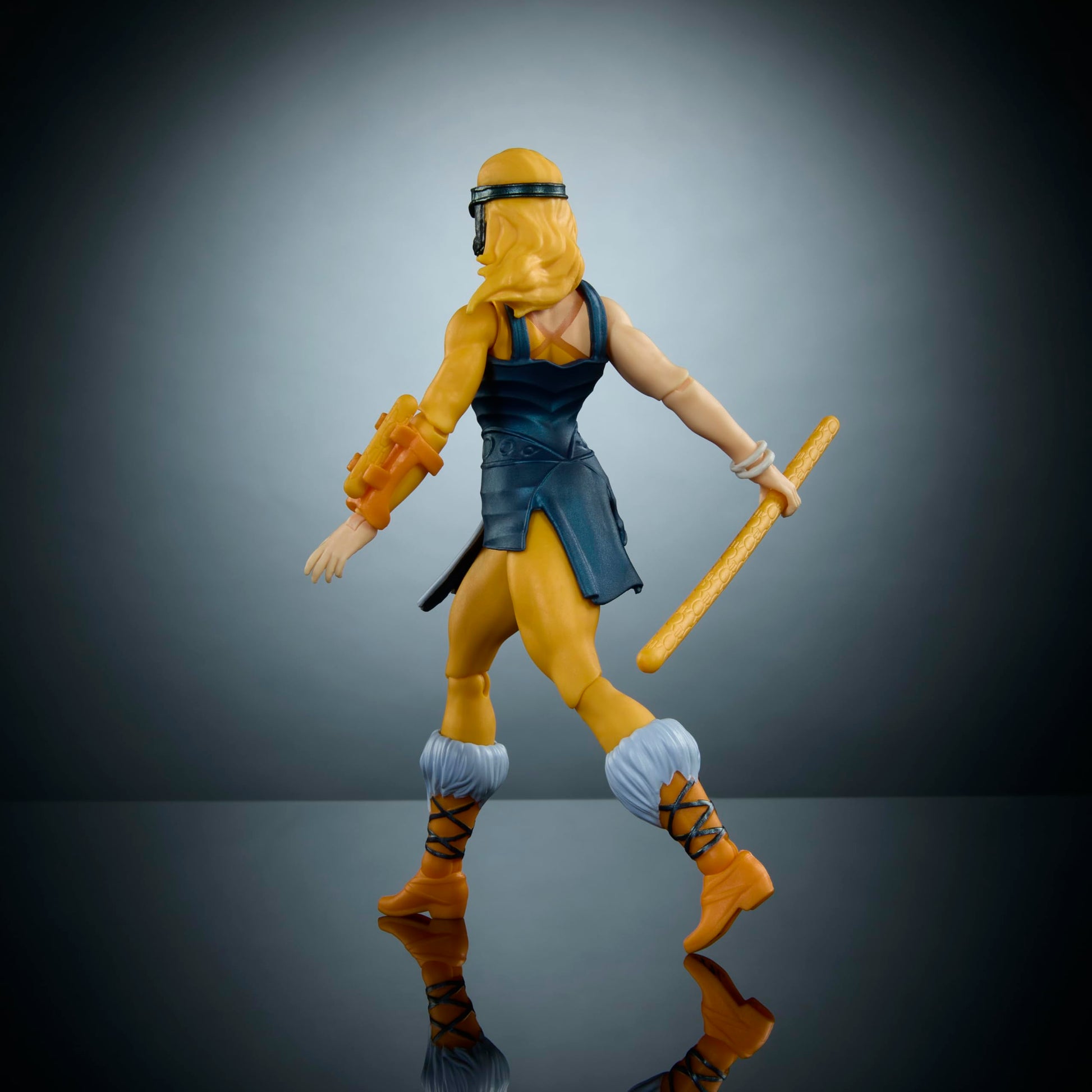 Masters of the Universe Origins & Thundercats Action Figure, Cheetara Toy, 1980s Crossover, 5.5-inch Posable with Removable Armor, Staff & Mini Comic