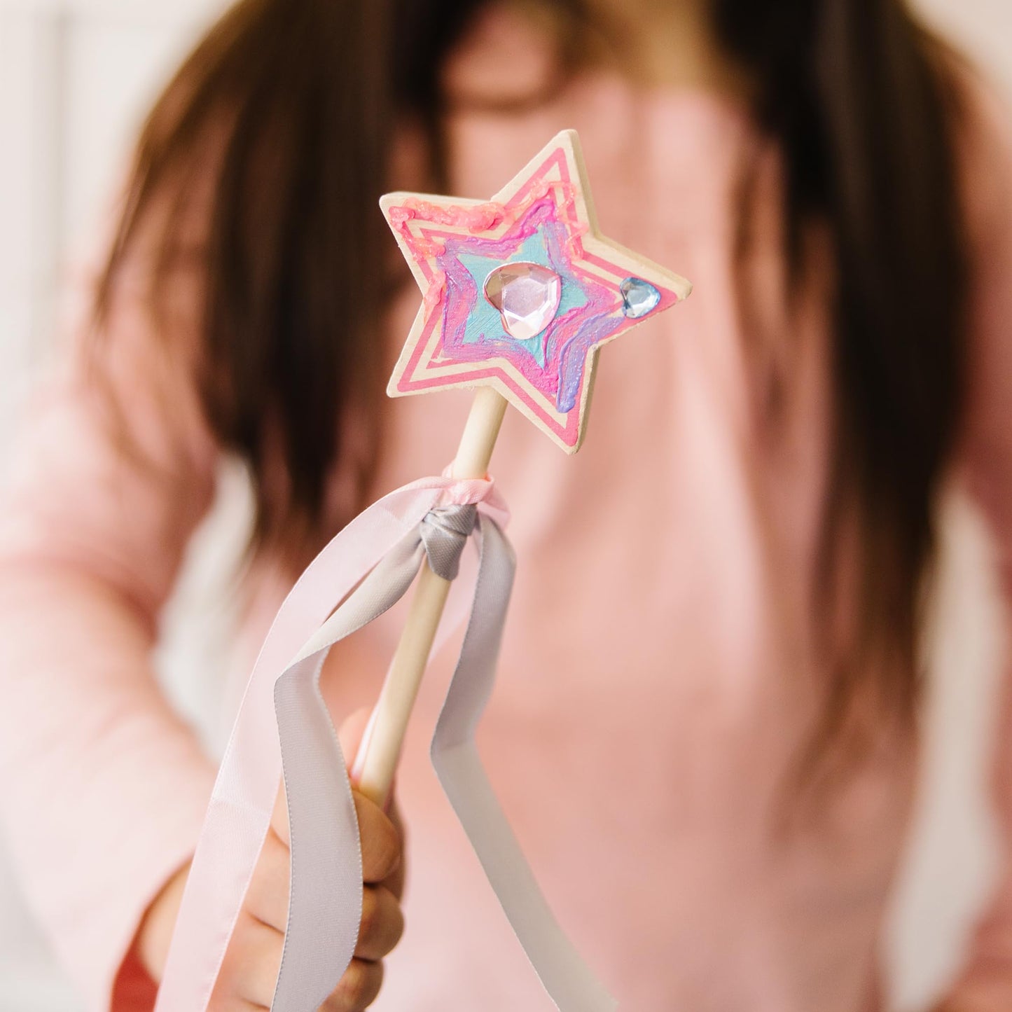Melissa & Doug Created By Me! Paint & Decorate Your Own Wooden Princess Wand Craft Kit, Pink Princess Crafts Great for Rainy Days, Toys for Kids Ages
