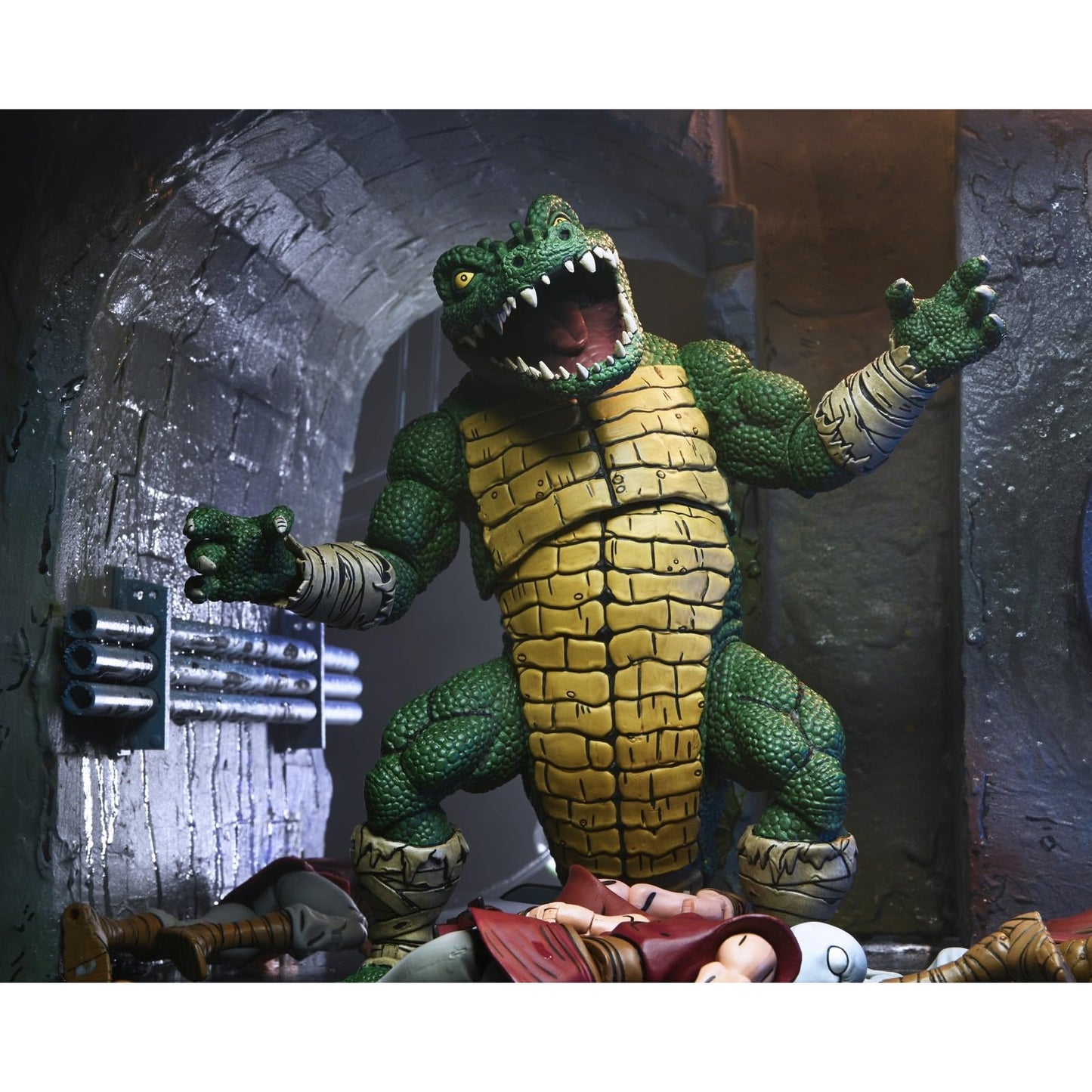 NECA - Teenage Mutant Ninja Turtles (Mirage Comics) - Leatherhead Deluxe 7" Scale Action Figure