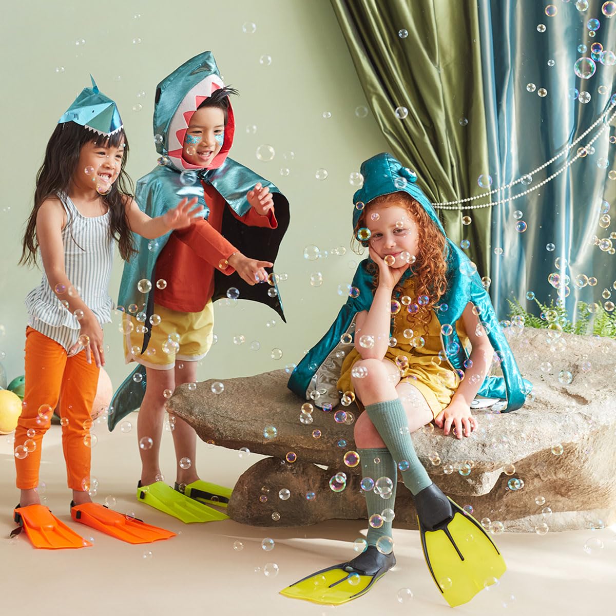 Meri Meri Shark Hats (Pack of 8)