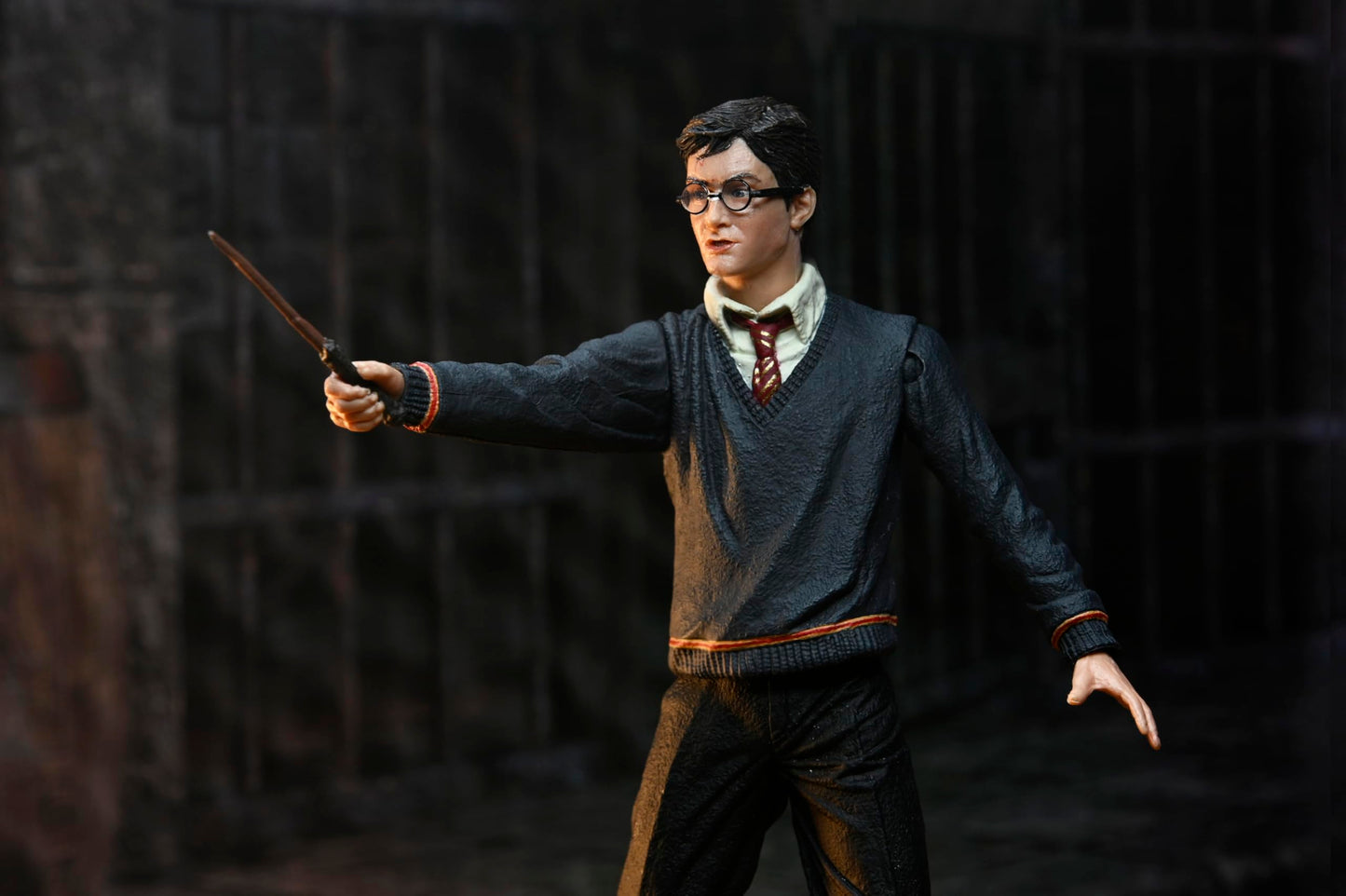 NECA - Harry Potter - 7" Scale Action Figure - Legacy Collection Harry Potter