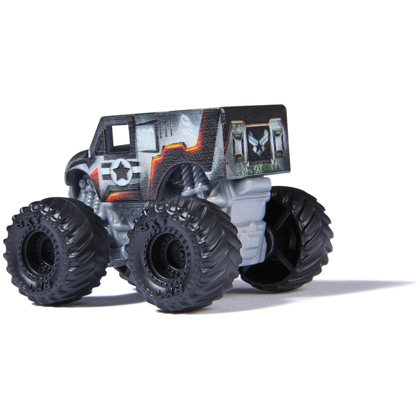 Monster Jam, Marvel Mini Monster Truck 3-Pack, Thor, Black Panther, Iron Man Die-Cast Monster Trucks, 1:87 Scale, Kids Toys for Boys Ages 3 and Up