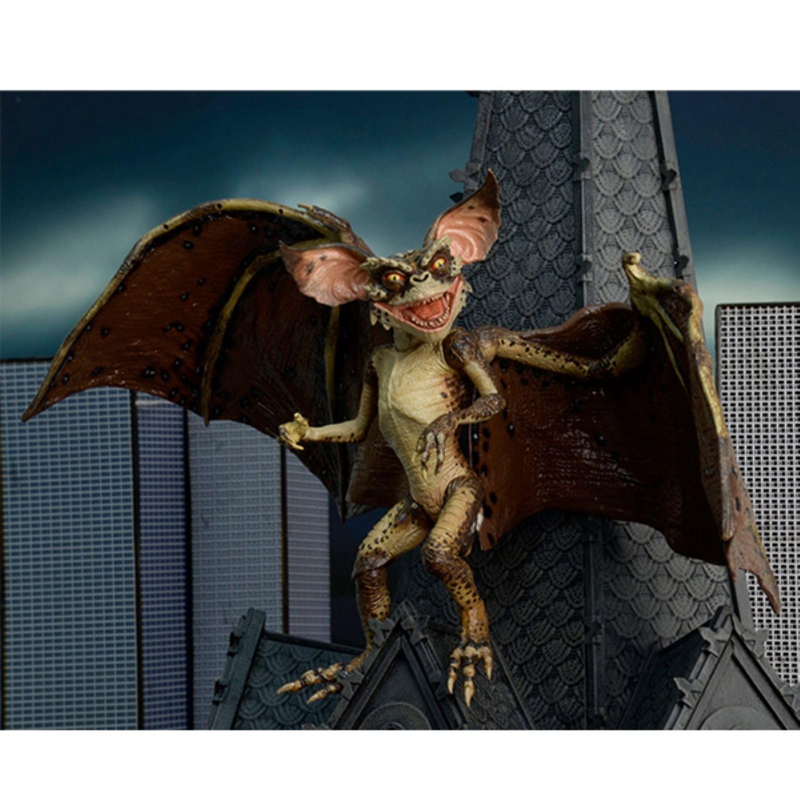 NECA Gremlins 2 Deluxe Boxed Bat Gremlin Action Figure