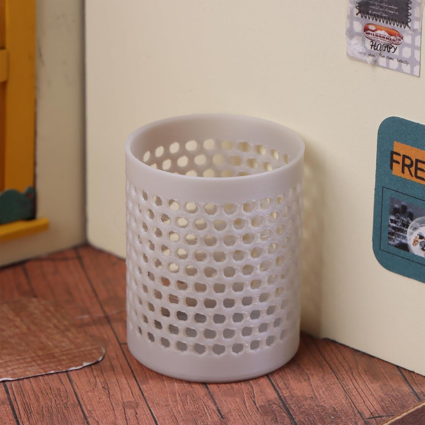 1Pc Gray 1:12 Dollhouse Mini Storage Basket, Laundry Basket, Dollhouse Furniture Decoration, Bathroom Accessories, Plastic
