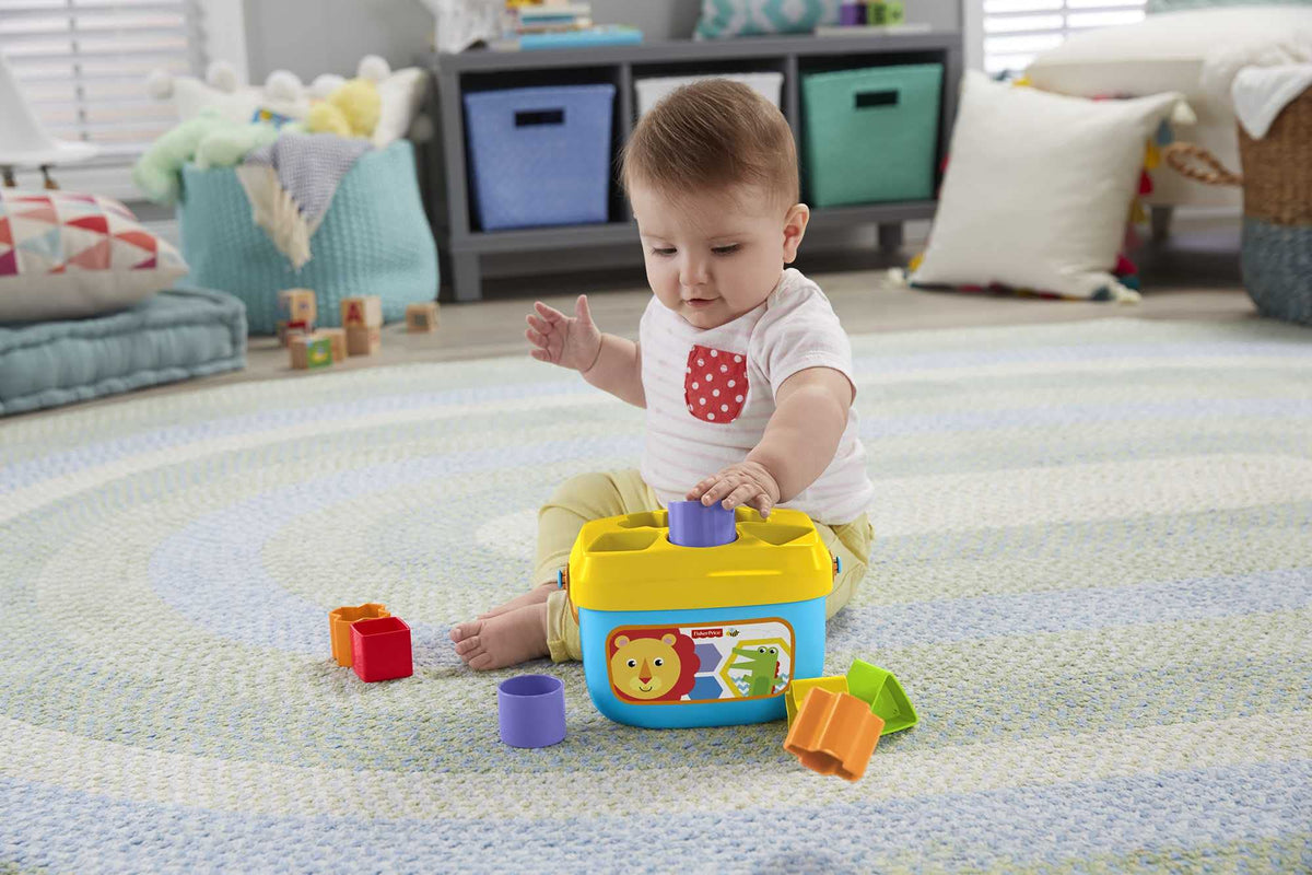 Fisher-Price Infant Toy Baby’s First Blocks, 10 Shapes & Storage Bucket, Sorting Activity for Fine Motor Skill Development Play Ages 6+ Months