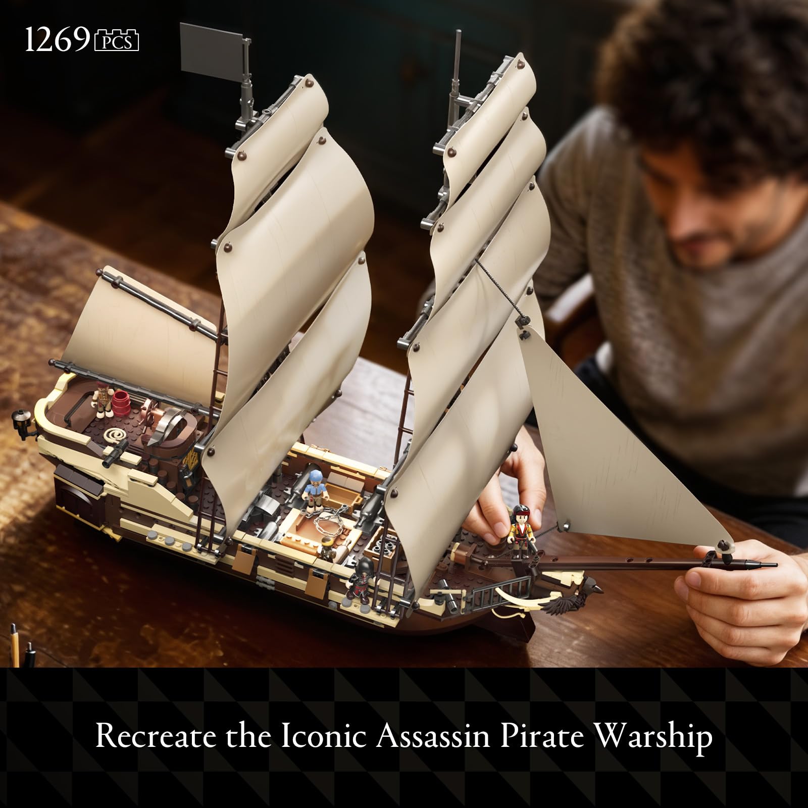 Wise Block Assassin's Creed Black Flag Jackdaw (Voyage Edition) Building Set - Pirate Ship Model with 6 Minifigures, Jackdaw Desktop Decoration