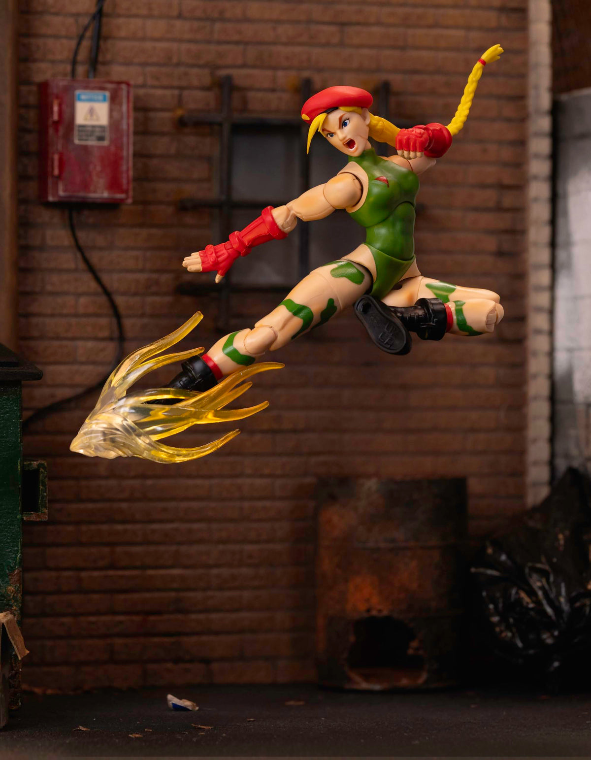Jada Toys - Street Fighter II Cammy Action Figure - 1:12 Scale Collectible - Includes Interchangeable Heads, Hands, and Accessories - Ages 13+