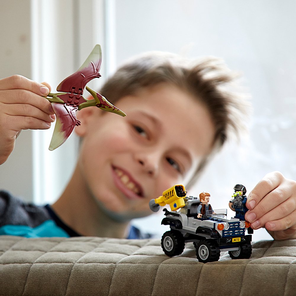 LEGO Jurassic World Pteranodon Chase 75926 Building Kit (126 Pieces)