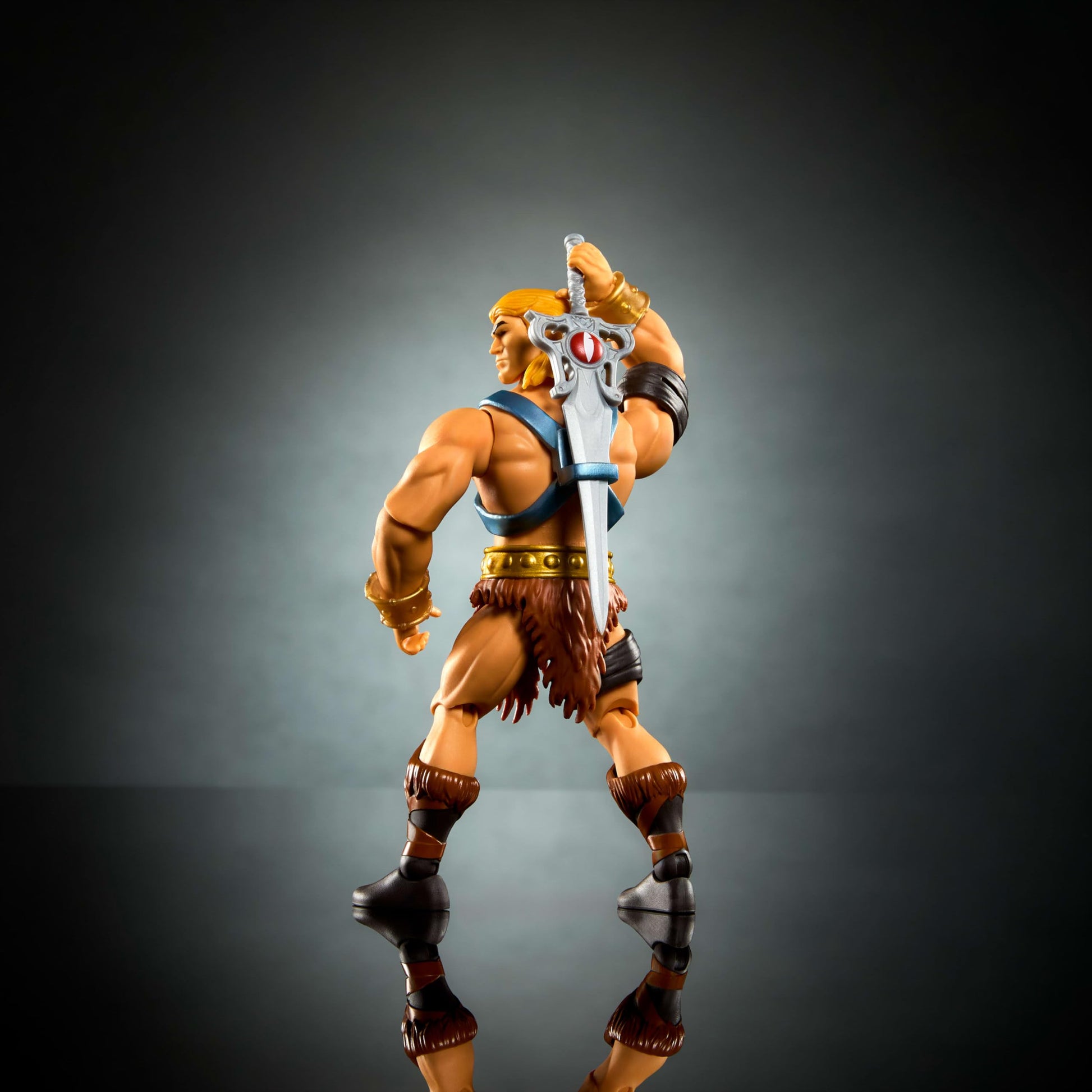 Masters of The Universe Origins & Thundercats 5.5 Inch Posable Action Figure He-Man, 1980s Crossover Toy, Removable Armor, Sword, Shield & Mini Comic